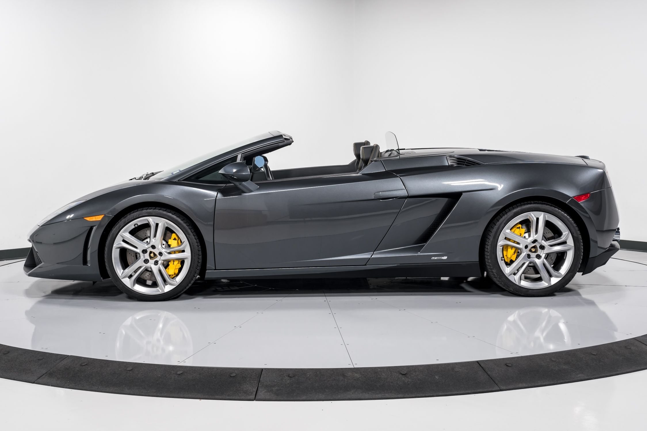 used 2013 Lamborghini Gallardo LP550-2 Spyder car, priced at $154,999