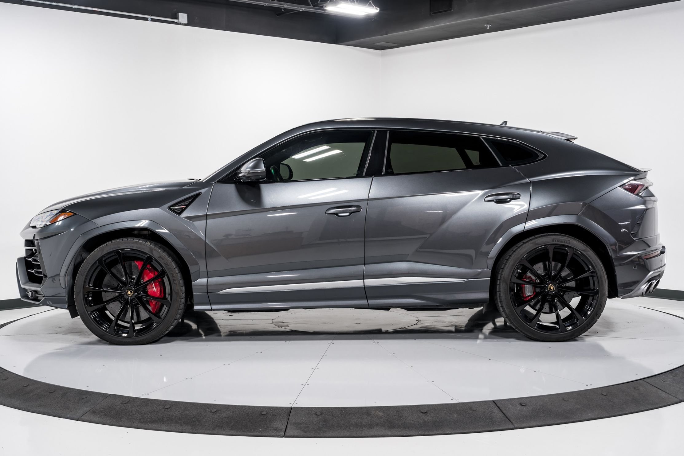used 2020 Lamborghini Urus car, priced at $199,999