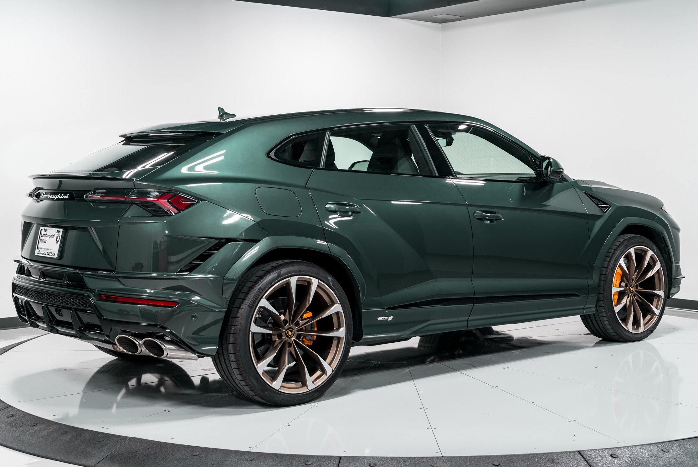 used 2024 Lamborghini Urus S car, priced at $294,999