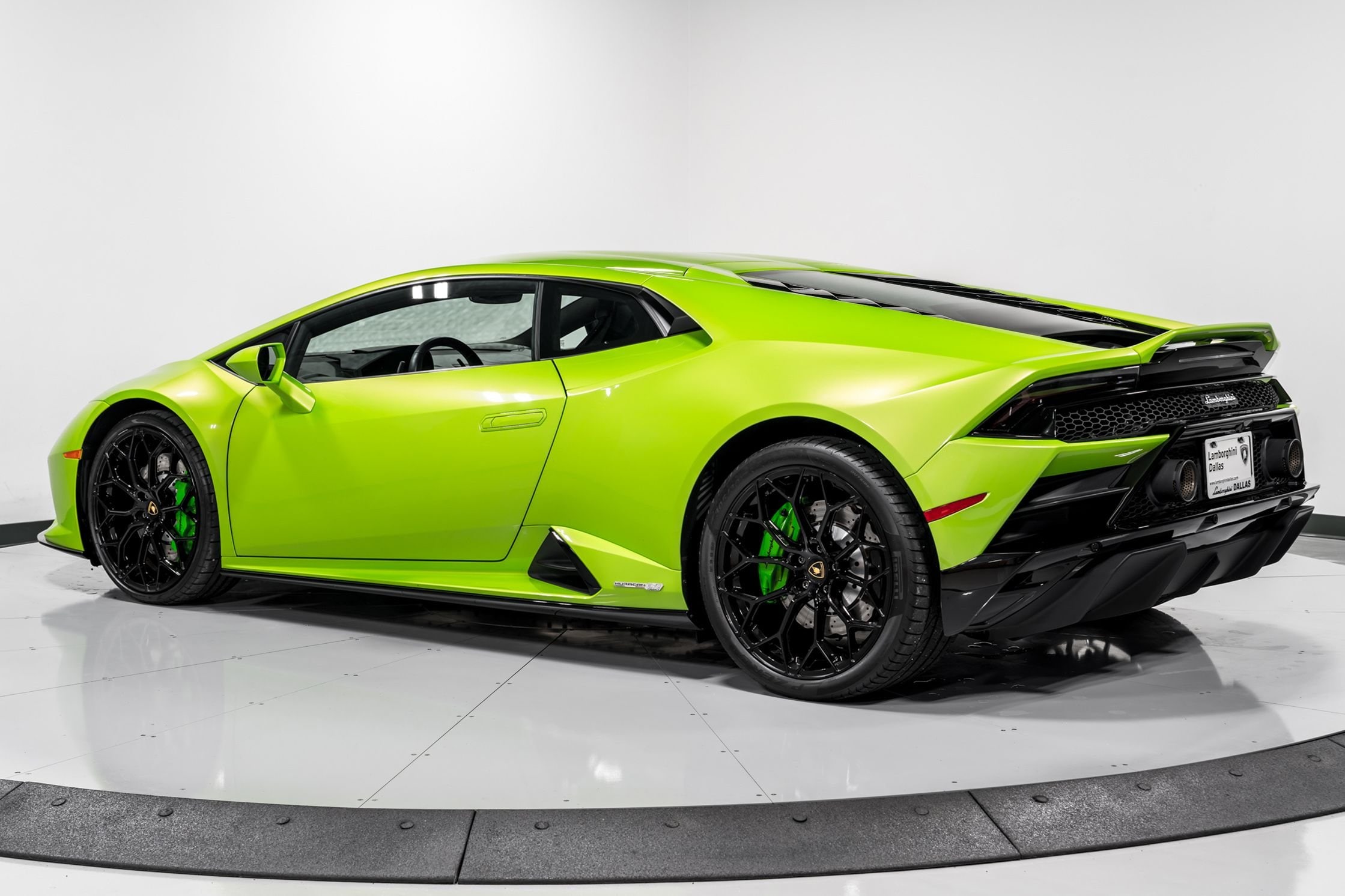 used 2022 Lamborghini Huracan EVO Coupe RWD car, priced at $274,999