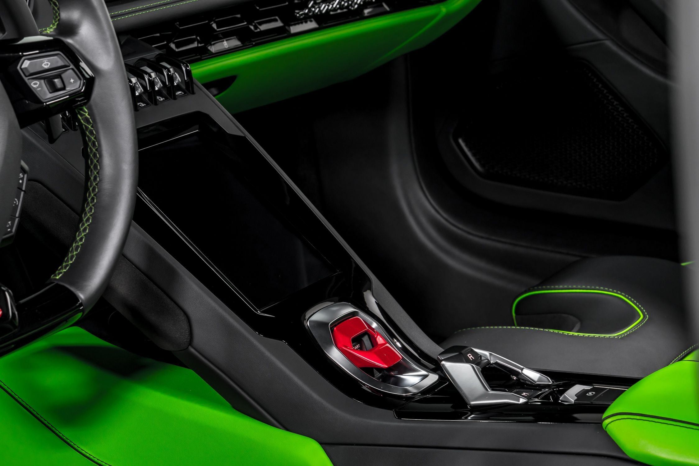 used 2022 Lamborghini Huracan EVO Coupe RWD car, priced at $274,999