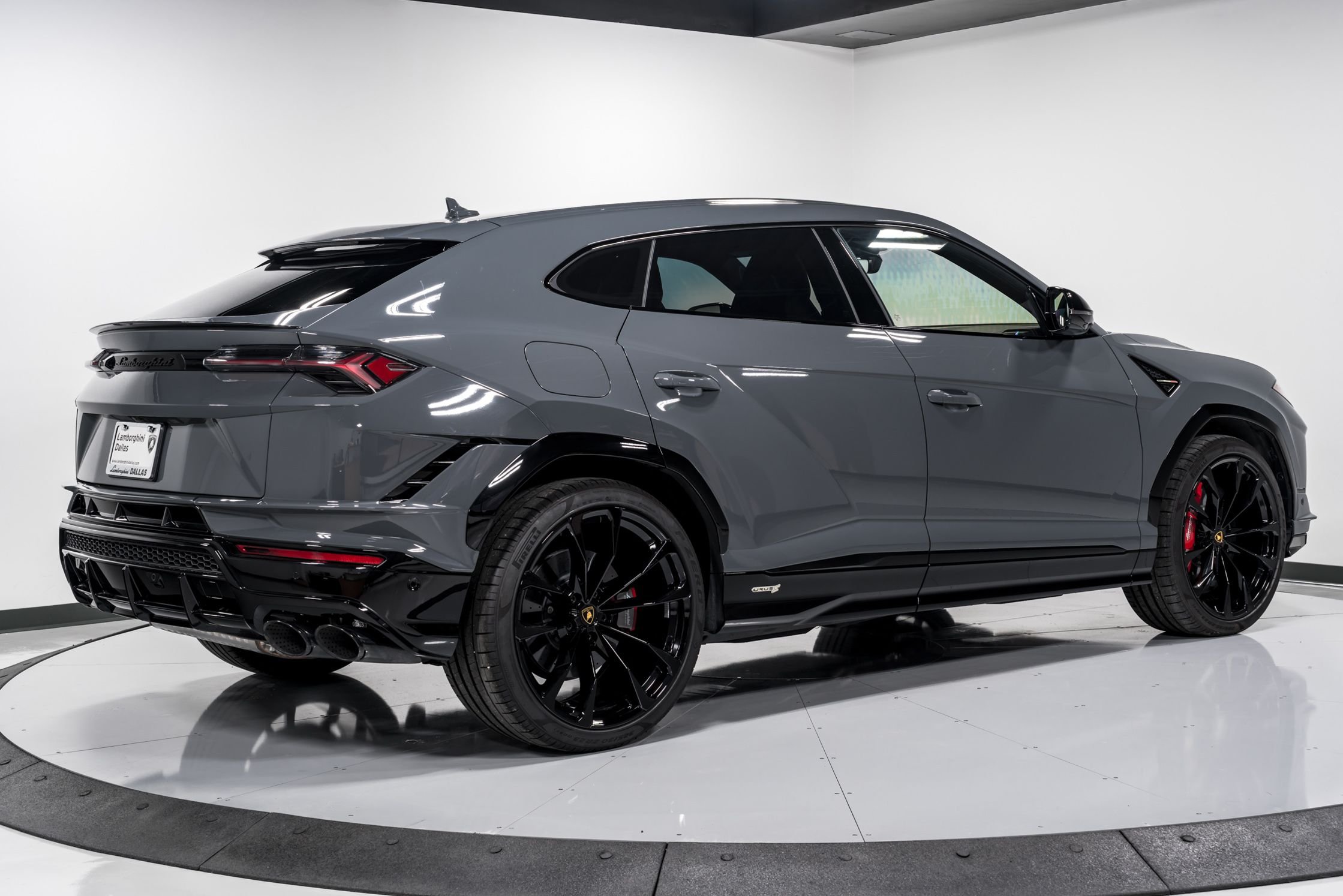 used 2024 Lamborghini Urus S car, priced at $274,999