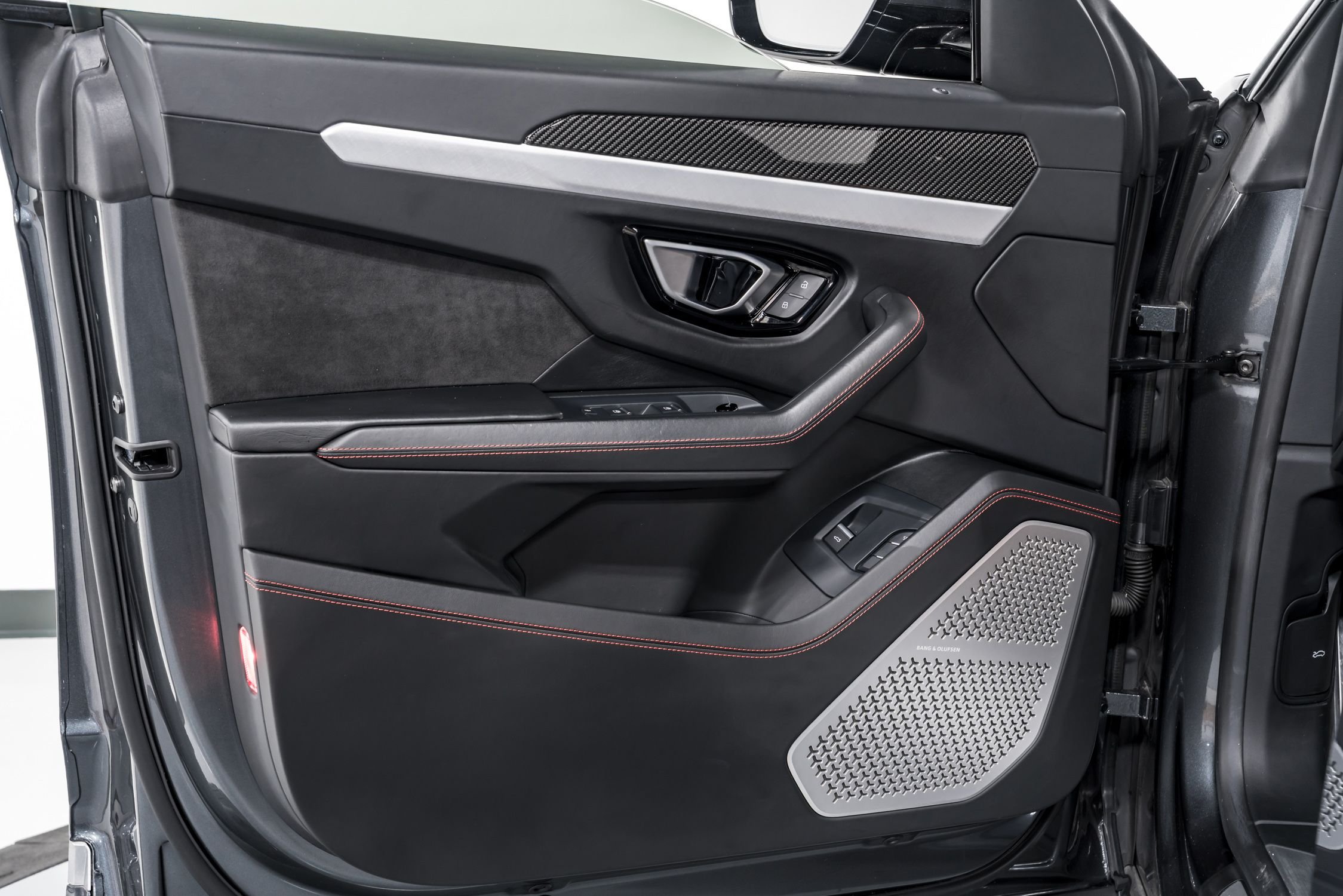 used 2020 Lamborghini Urus car, priced at $199,999