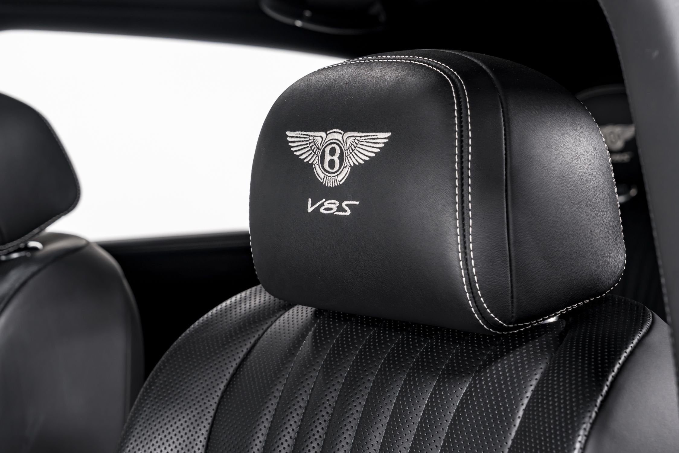 used 2018 Bentley Flying Spur V8 car, priced at $99,999