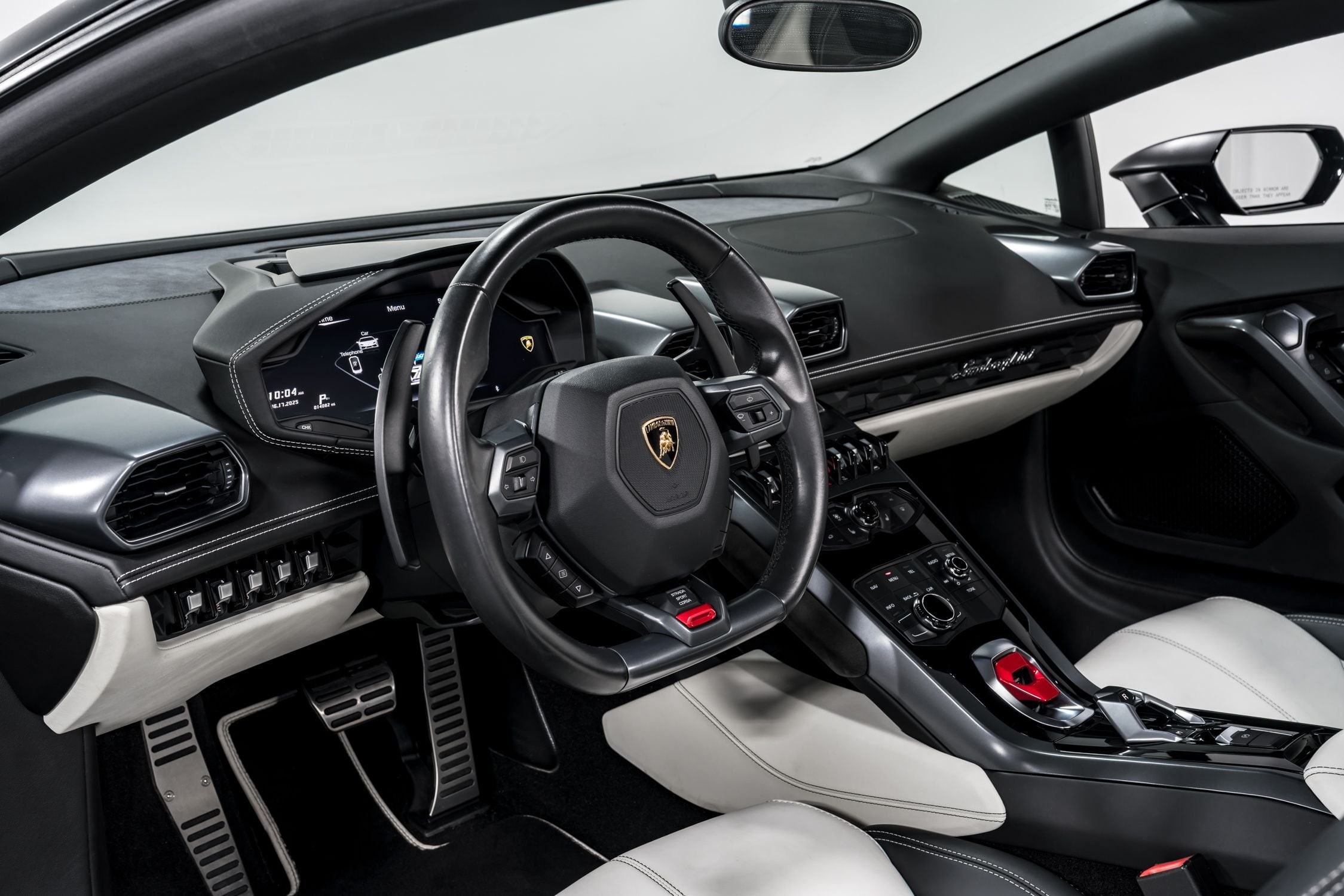 used 2015 Lamborghini Huracan LP610-4 Coupe car, priced at $219,999