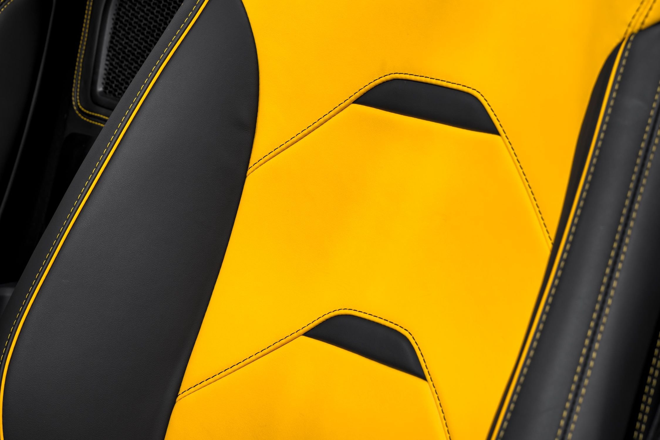 used 2023 Lamborghini Huracan EVO-2 Spyder car, priced at $319,999