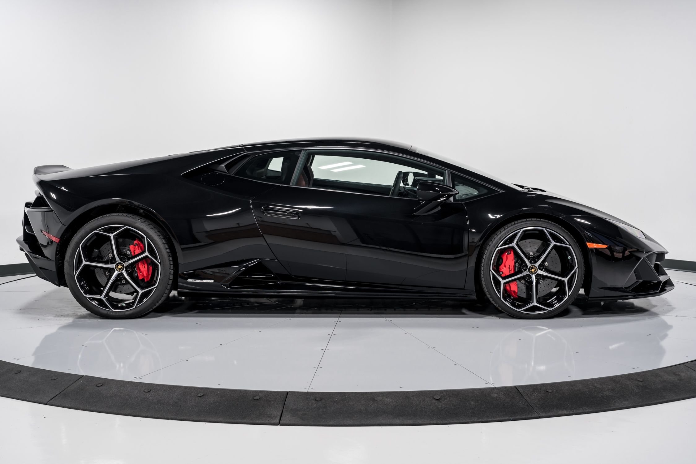 used 2020 Lamborghini Huracan EVO Coupe car, priced at $279,999