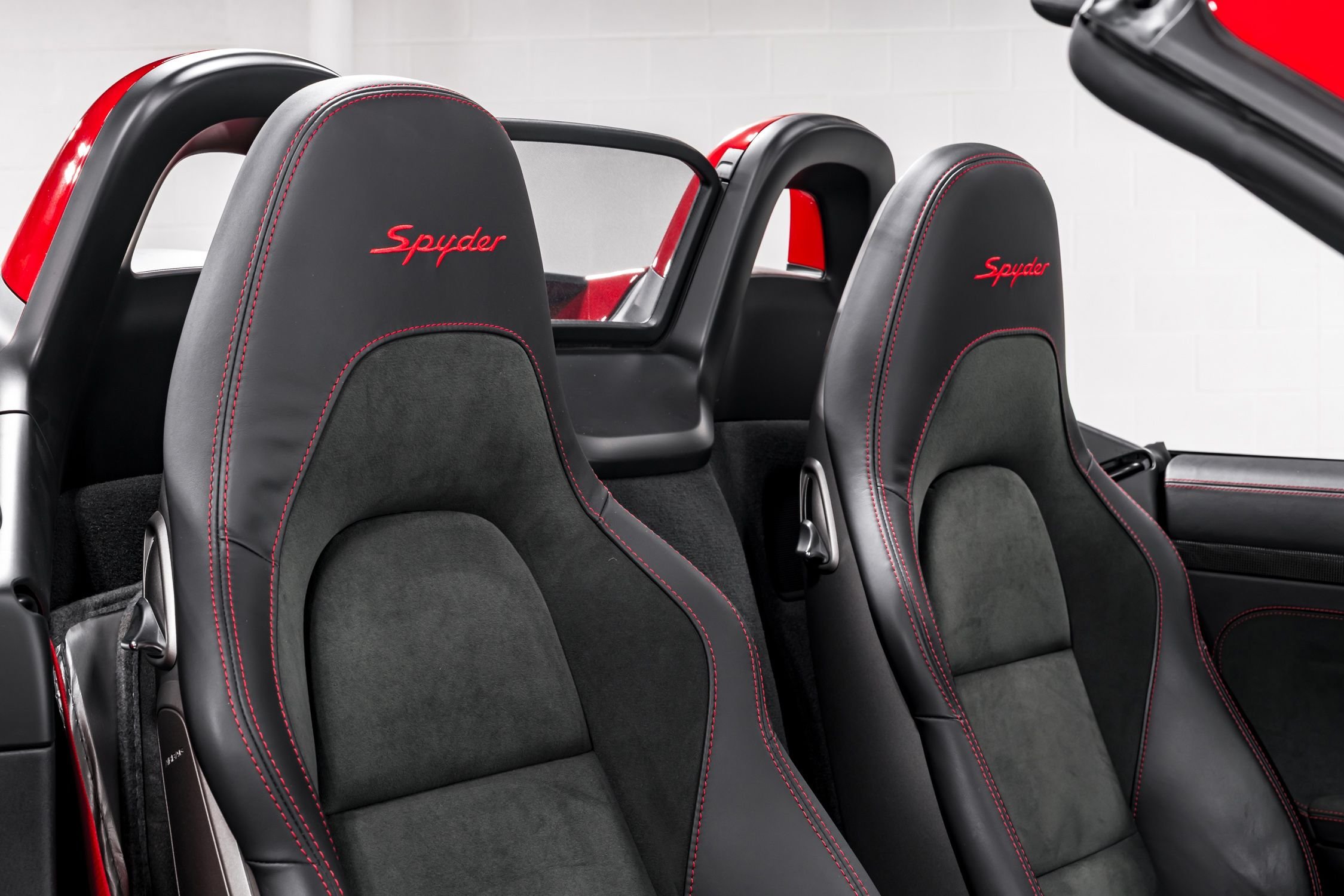 used 2023 Porsche 718 Spyder car, priced at $137,999