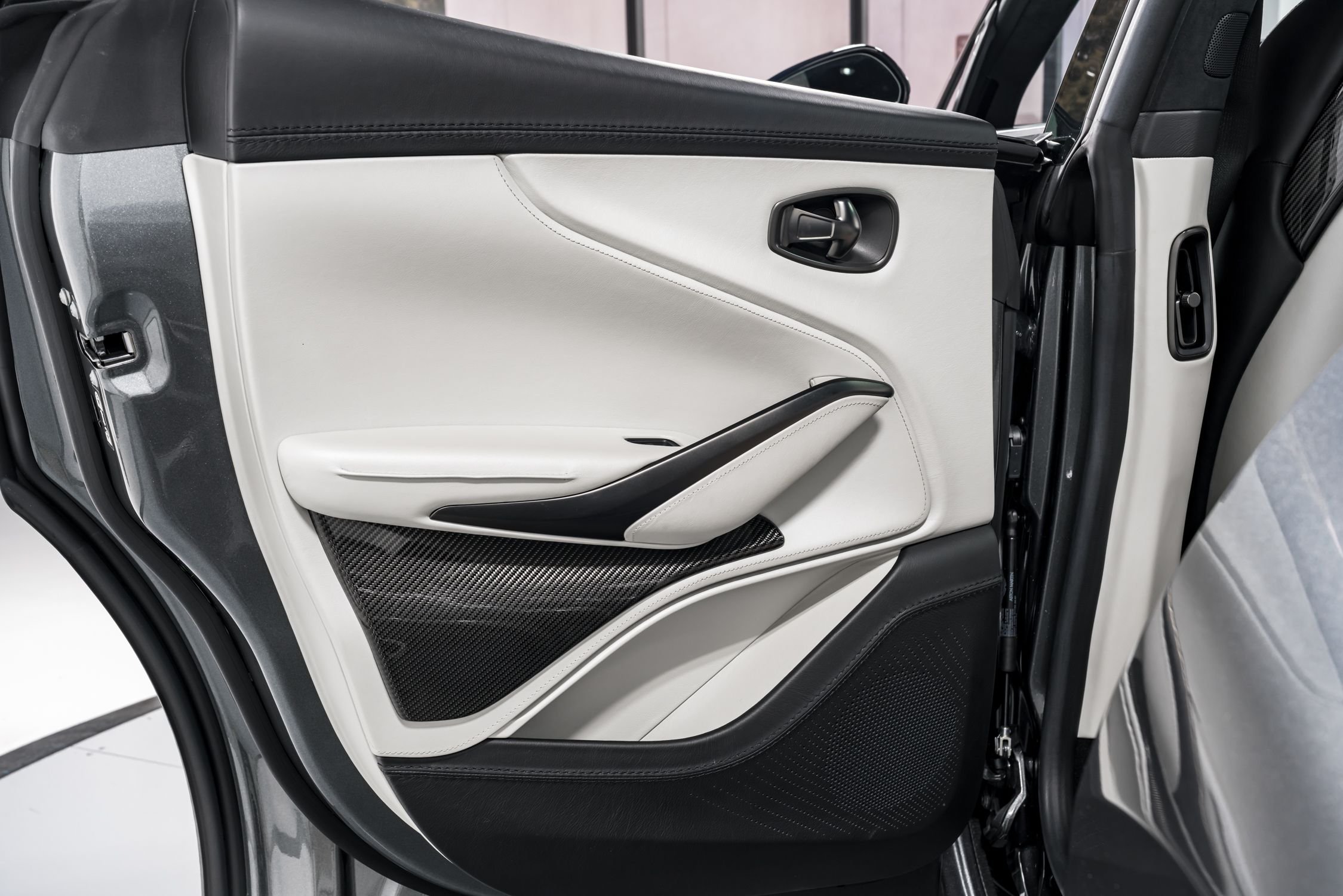 used 2021 Aston Martin DBX car, priced at $99,999