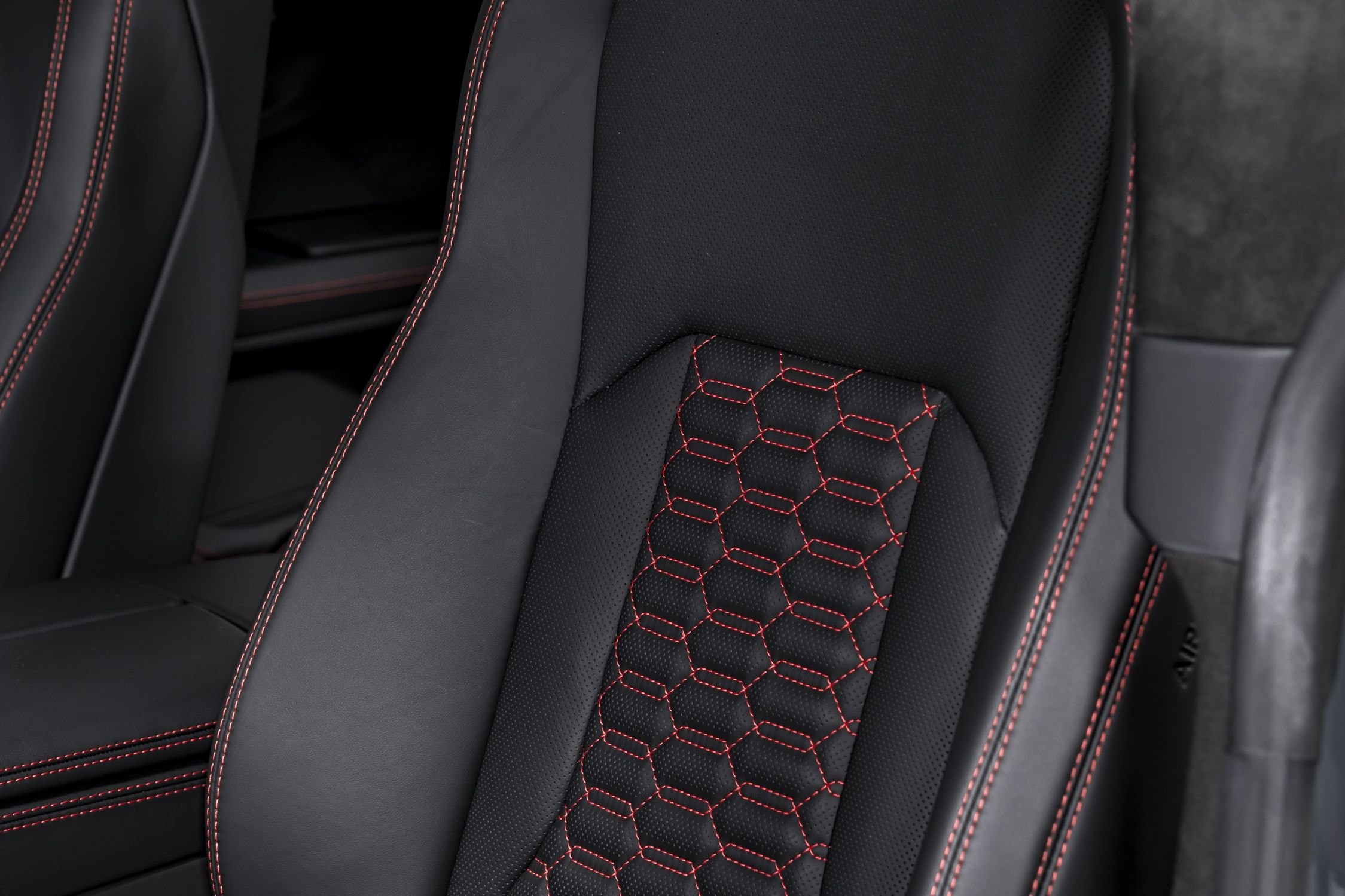 used 2024 Lamborghini Urus S car, priced at $274,999