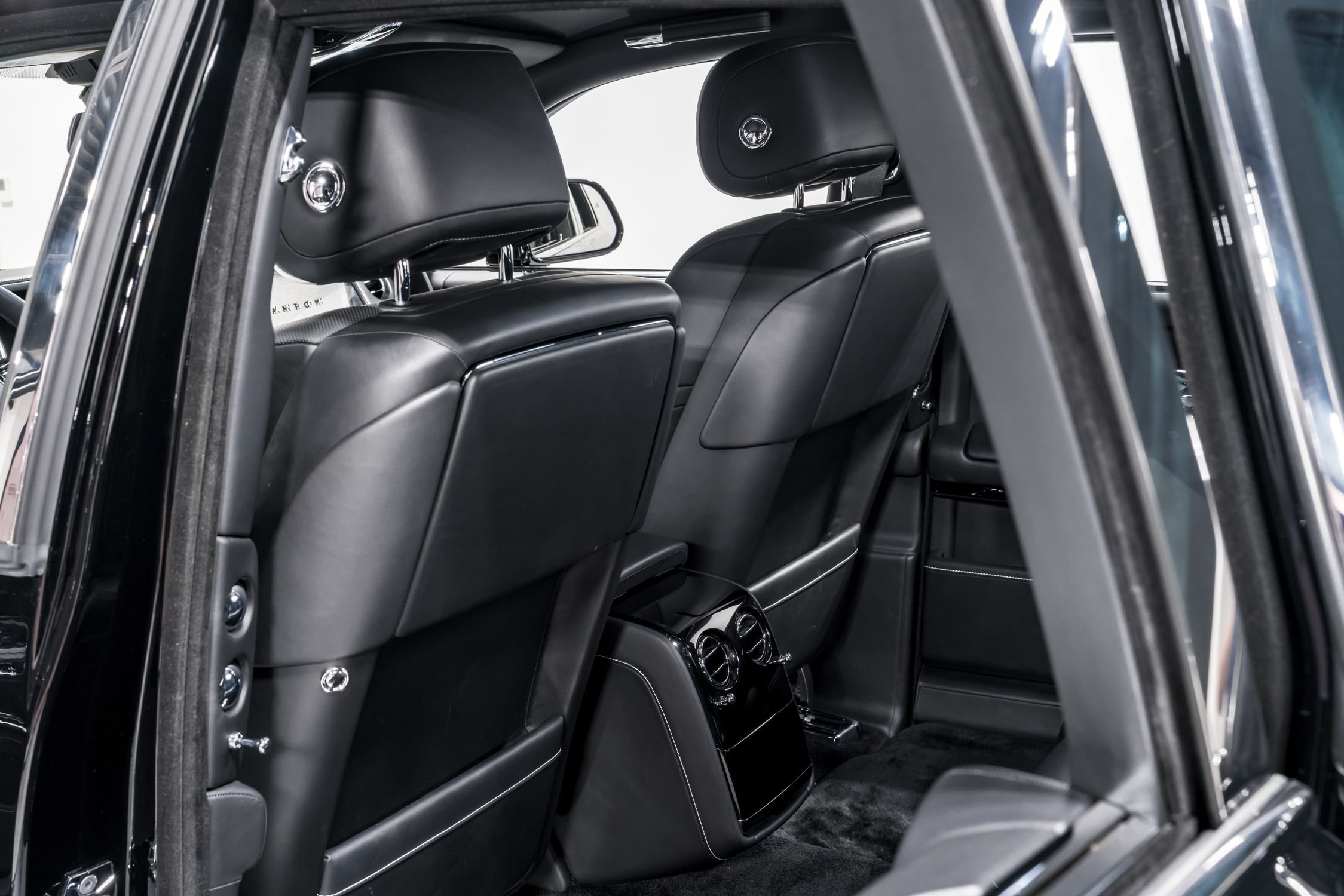 used 2018 Rolls-Royce Phantom car, priced at $319,999