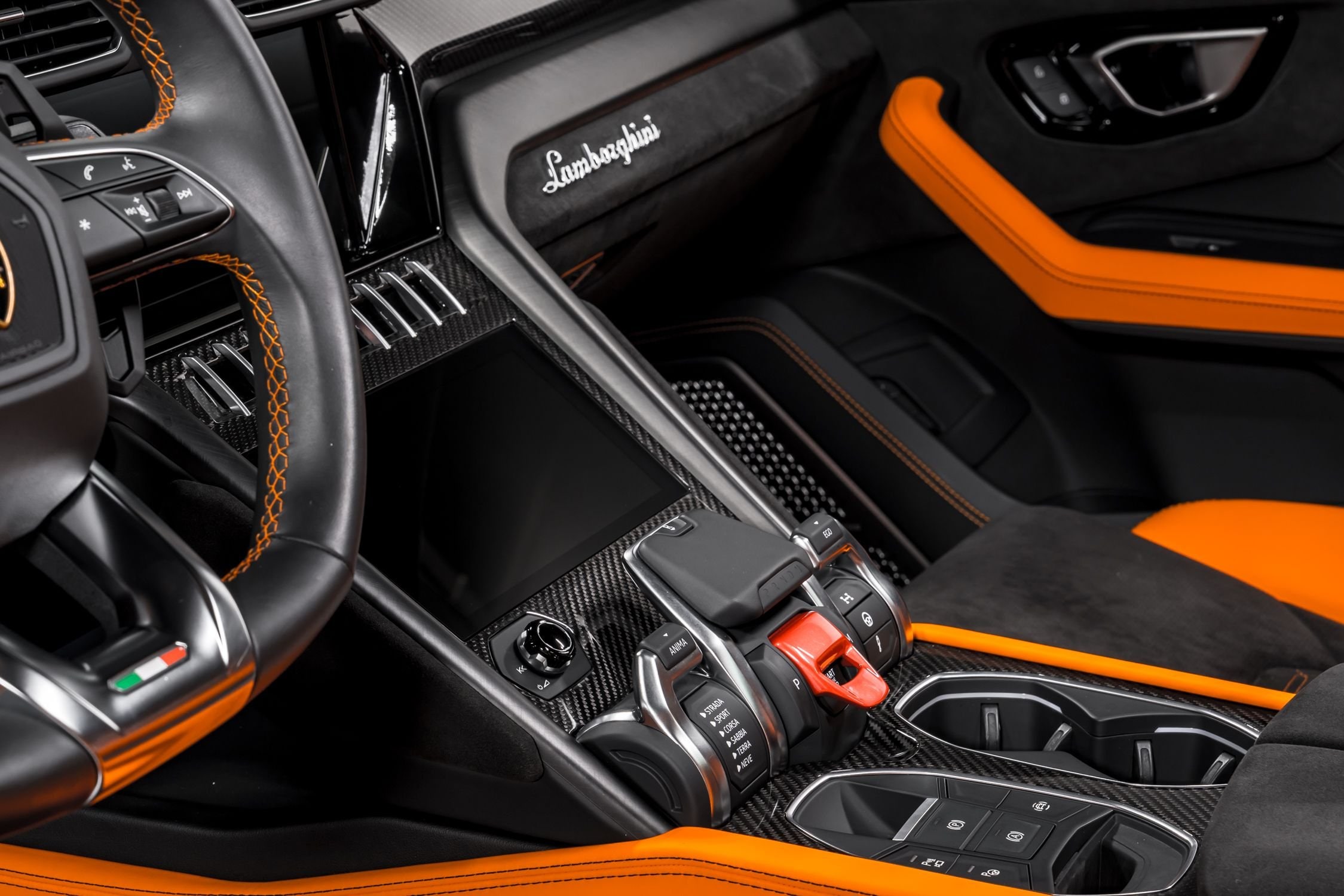 used 2022 Lamborghini Urus car, priced at $234,999