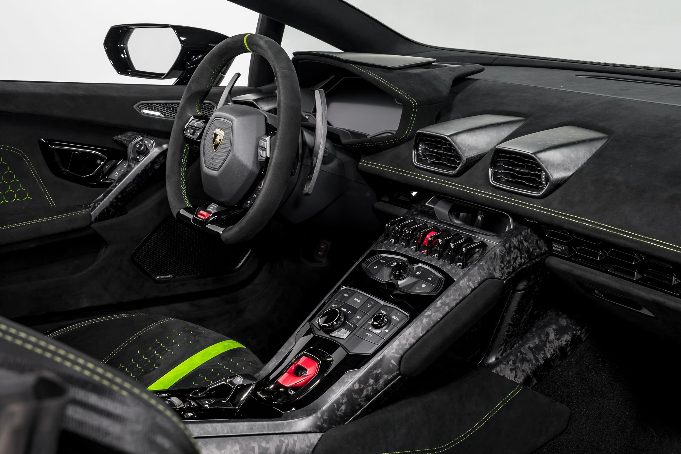 used 2019 Lamborghini Huracan Performante Spyder car, priced at $339,999
