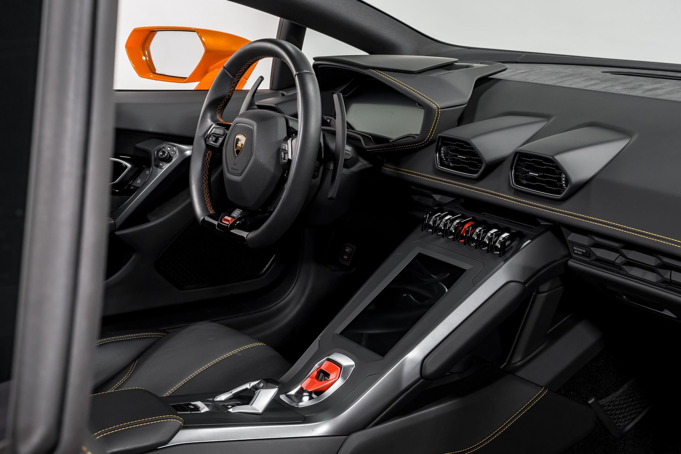 used 2022 Lamborghini Huracan EVO 2WD car, priced at $279,999