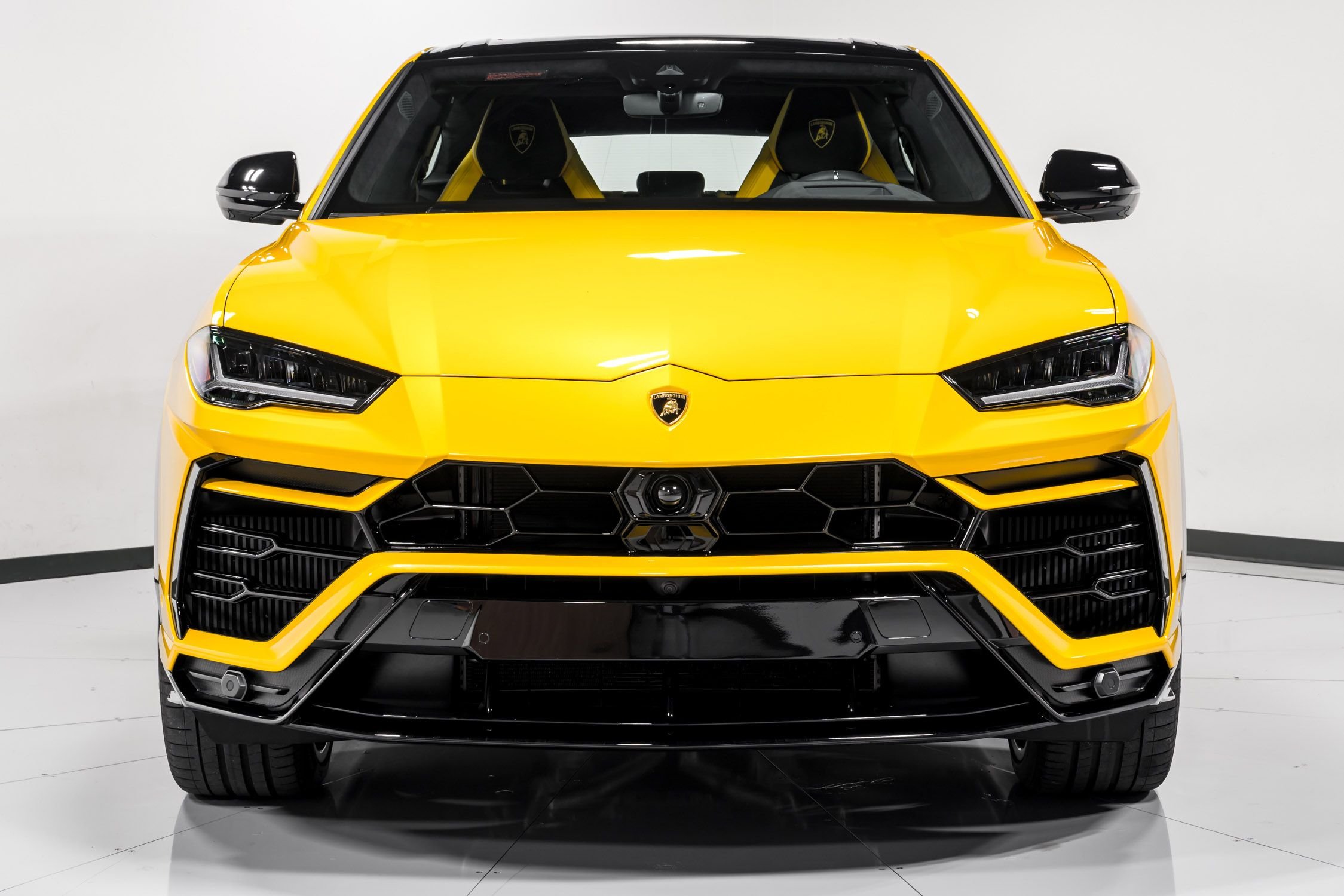 used 2021 Lamborghini Urus car, priced at $234,999