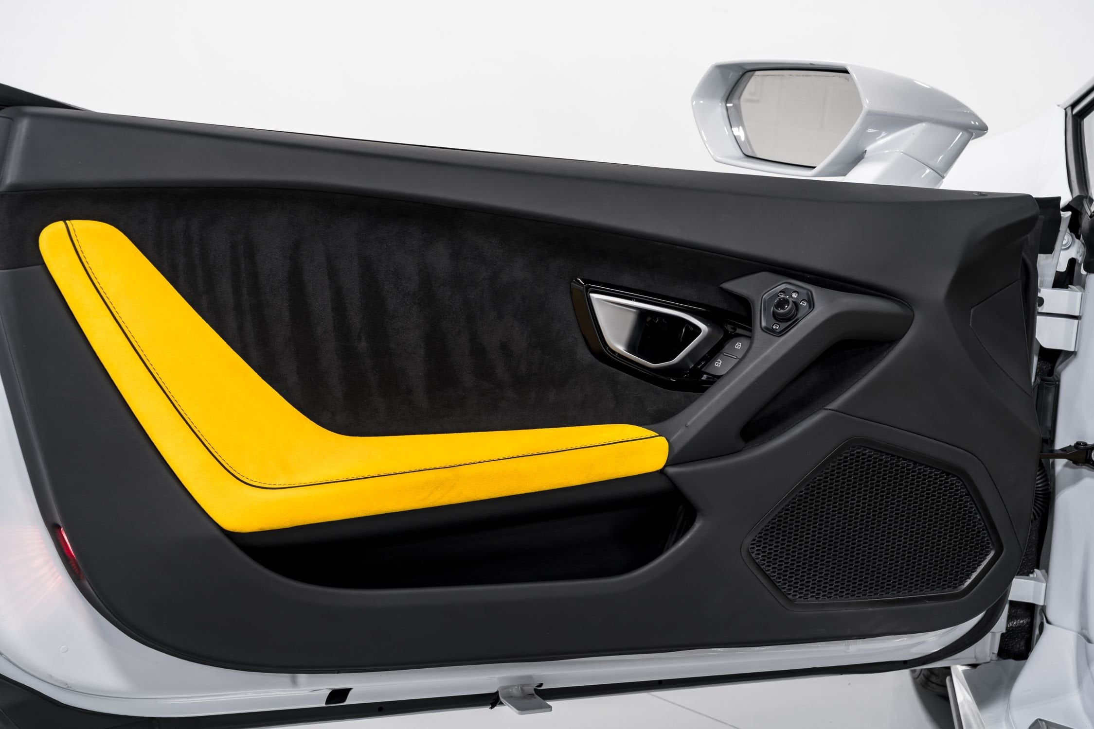 used 2023 Lamborghini Huracan EVO Spyder car, priced at $319,999