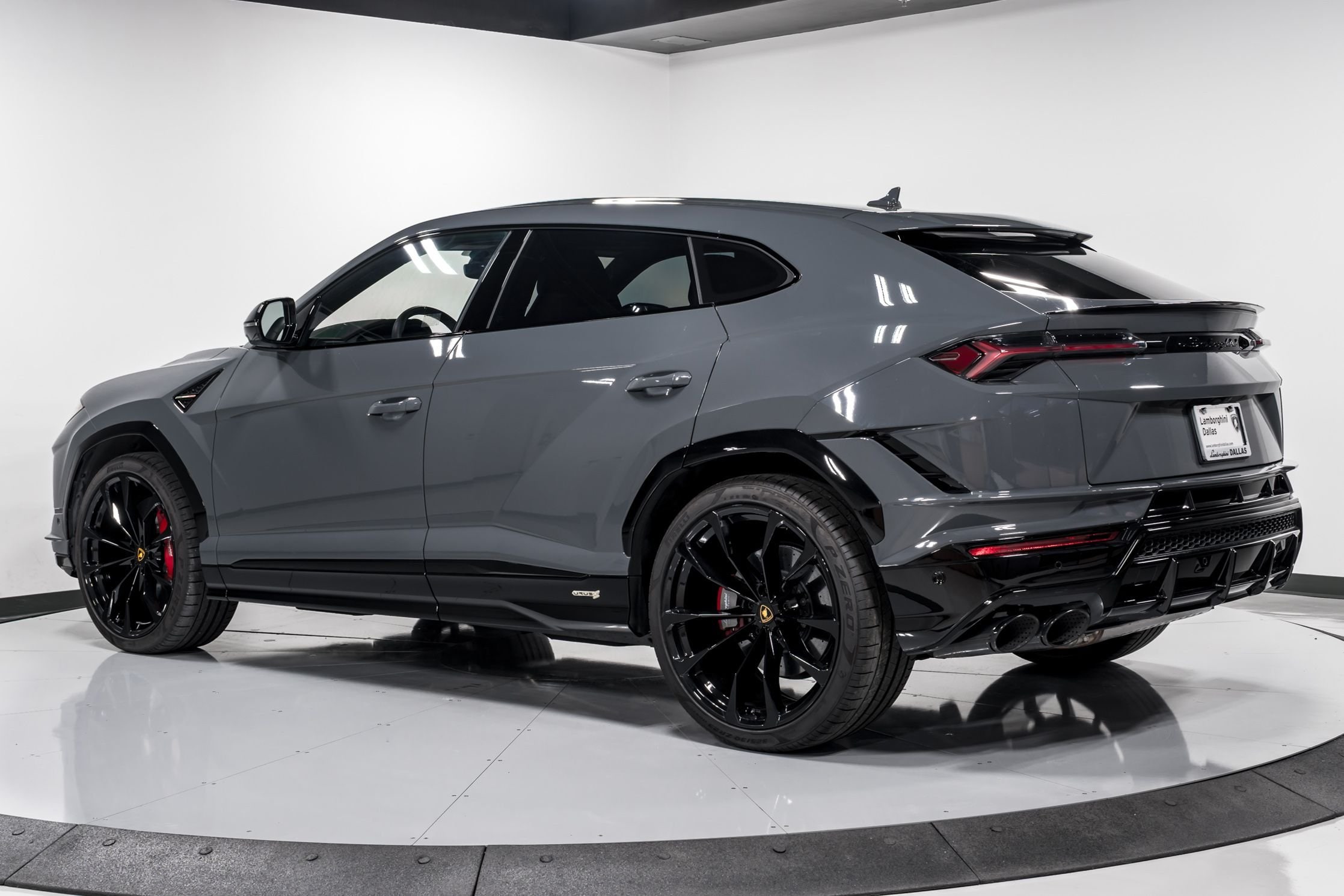 used 2024 Lamborghini Urus S car, priced at $274,999