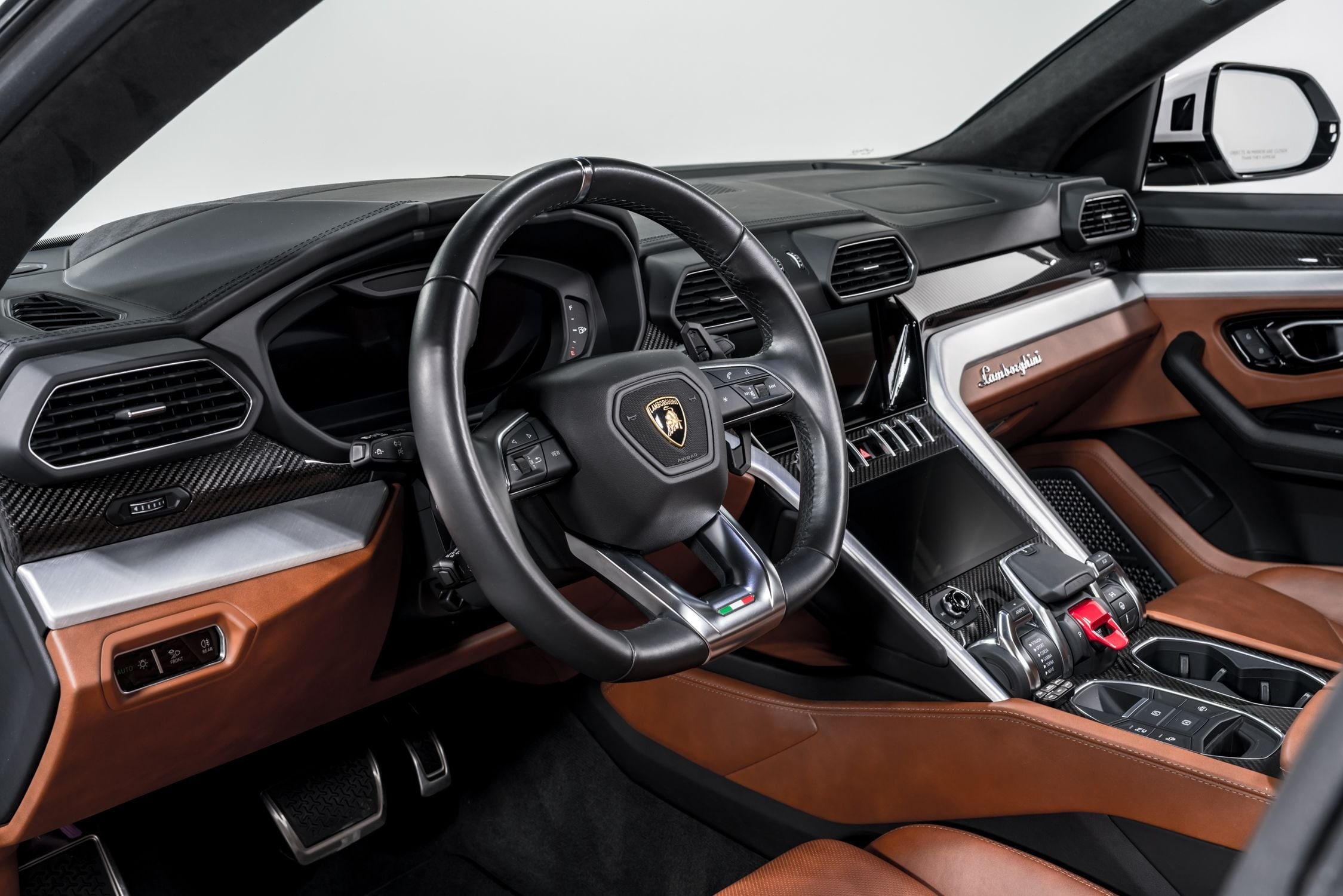 used 2022 Lamborghini Urus car, priced at $199,999