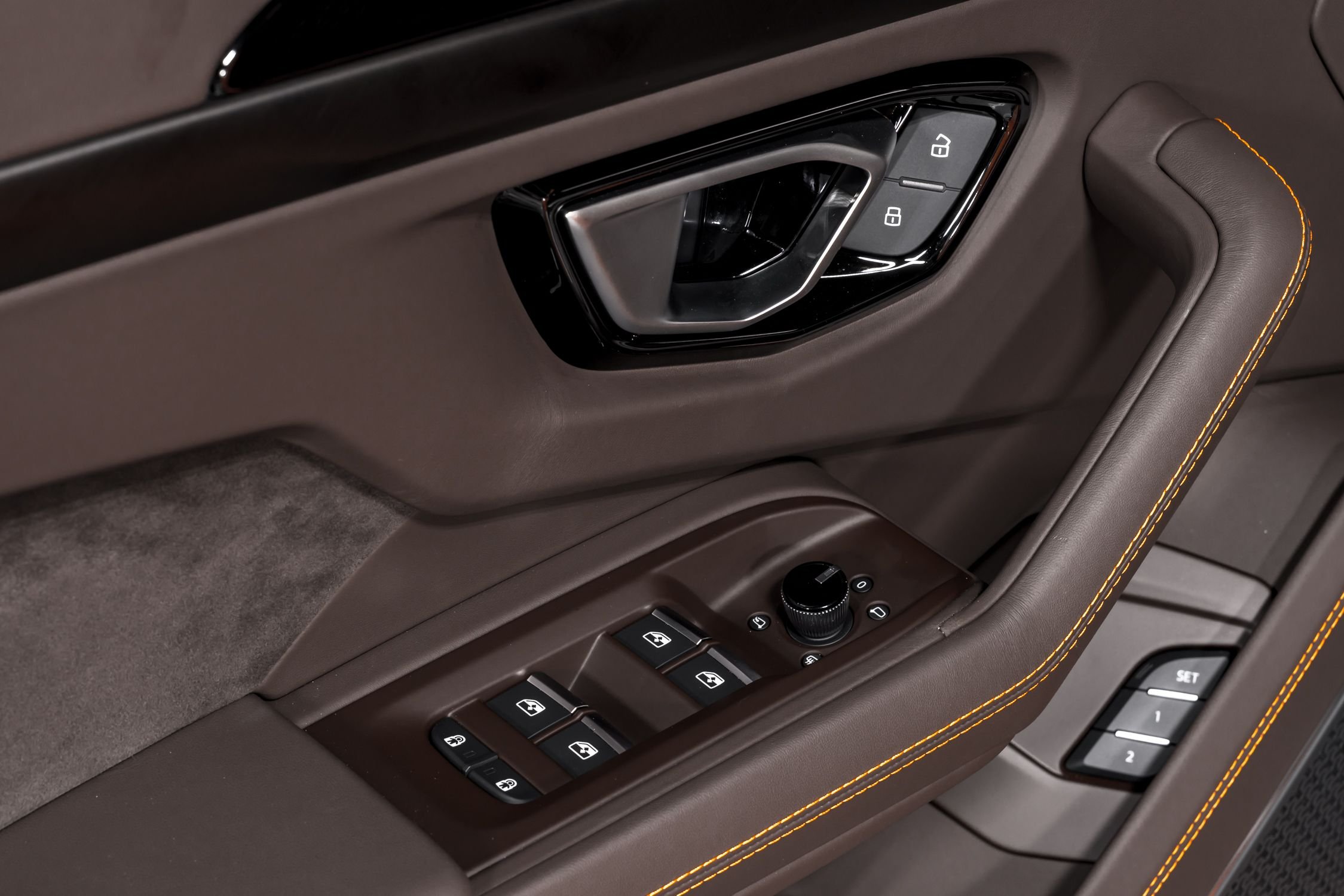 used 2024 Lamborghini Urus S car, priced at $269,999