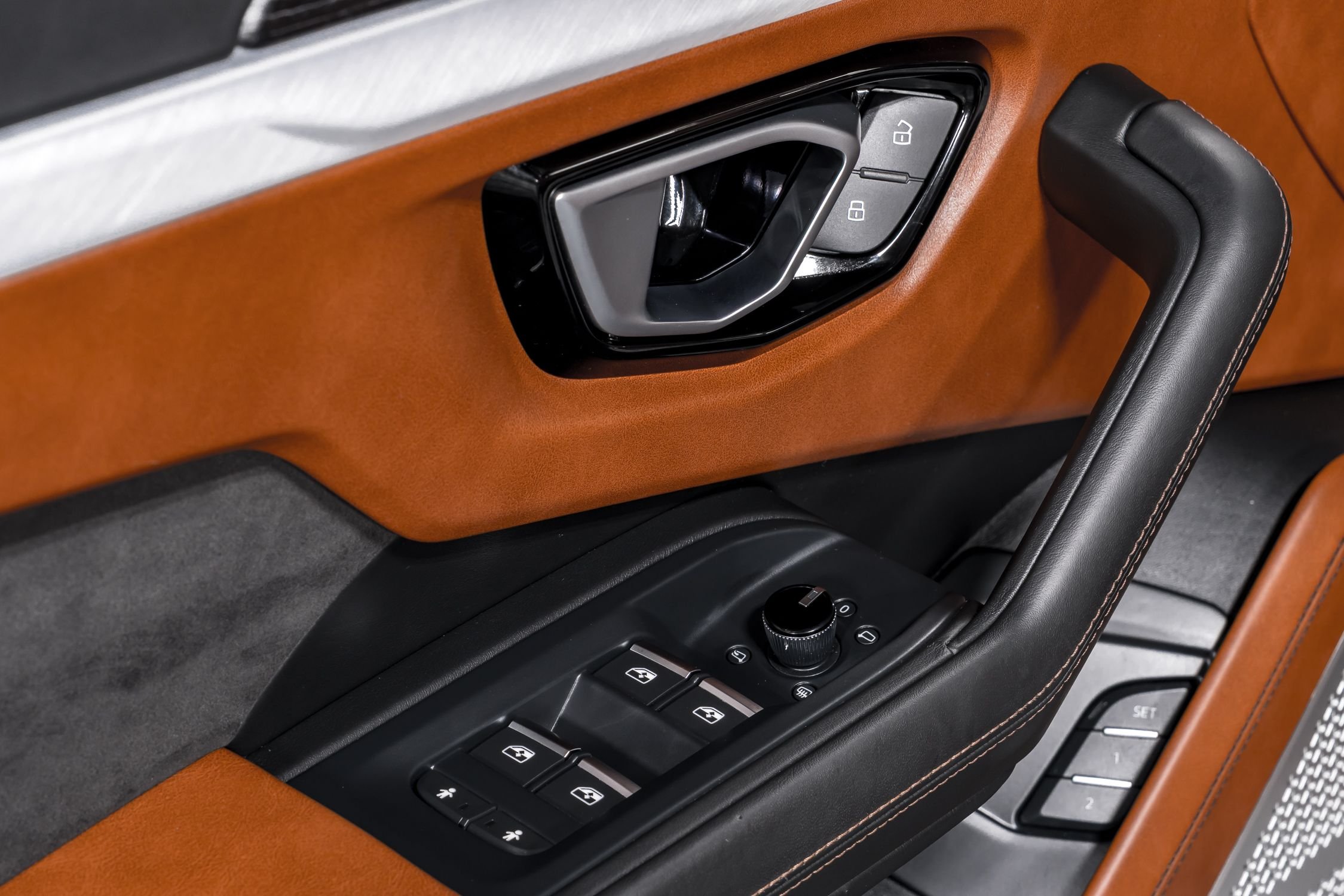 used 2019 Lamborghini Urus car, priced at $199,999