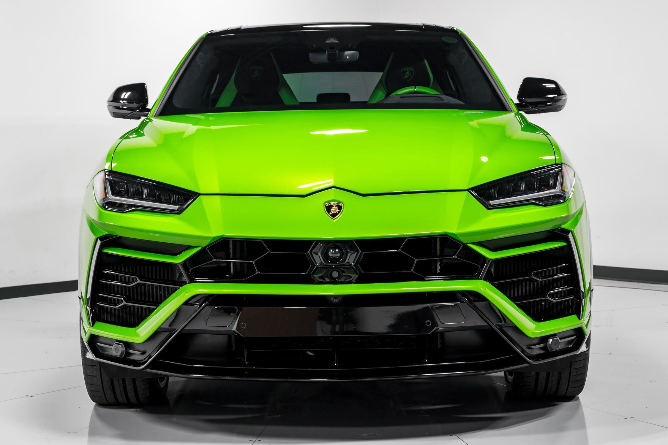 used 2022 Lamborghini Urus car, priced at $239,999