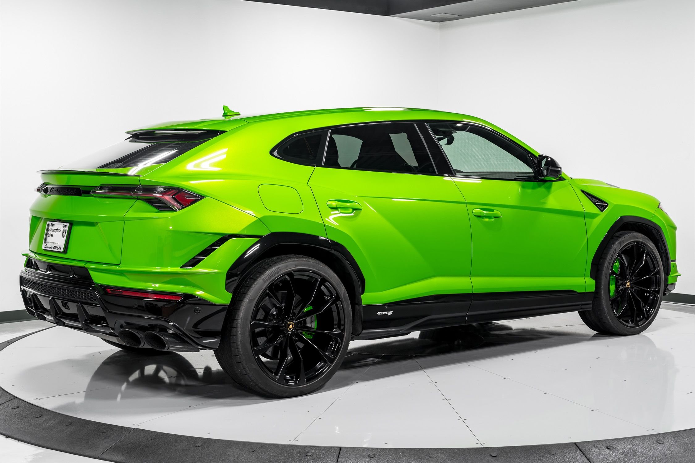 used 2023 Lamborghini Urus S car, priced at $269,999