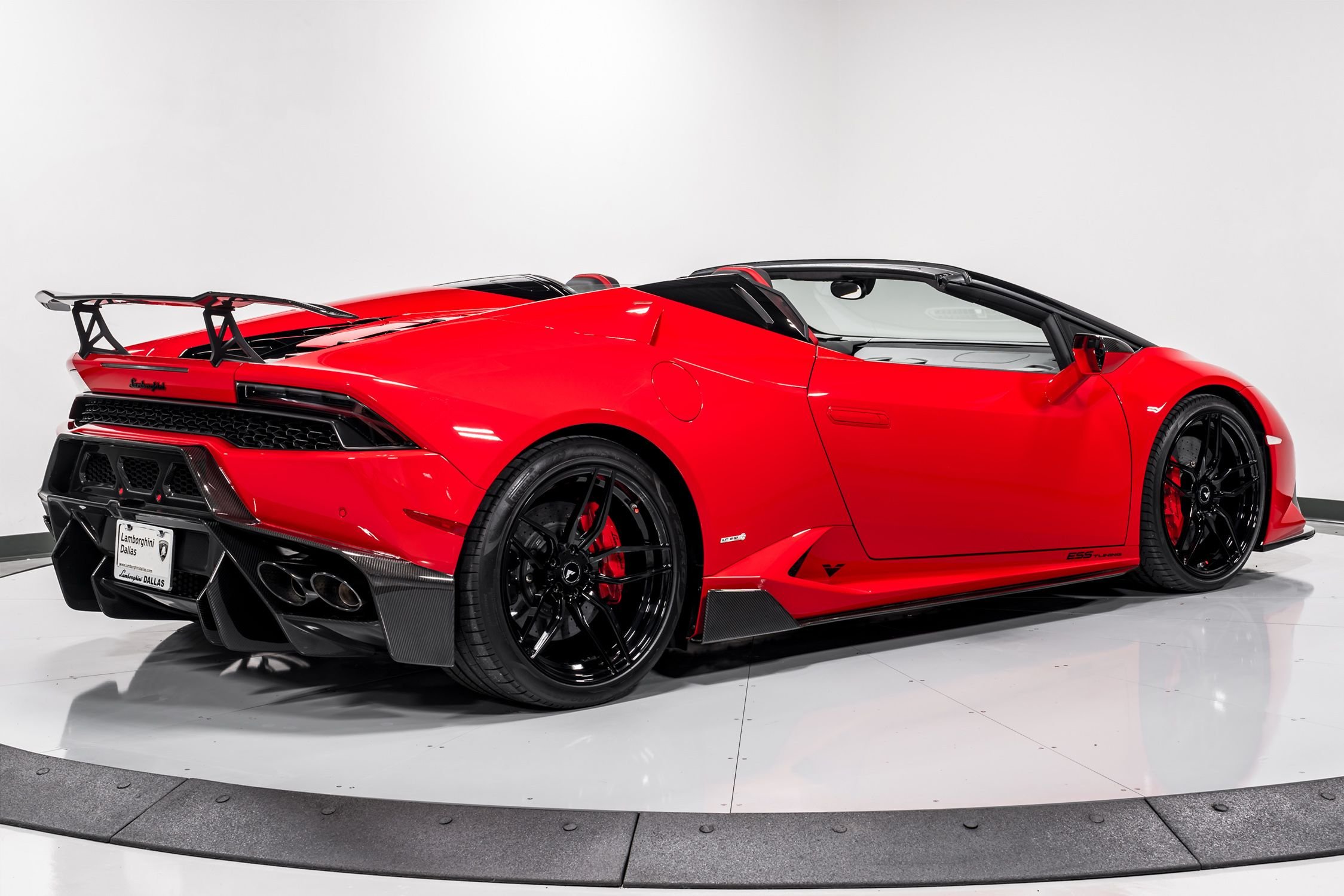 used 2017 Lamborghini Huracan LP610-4 Spyder car, priced at $259,999