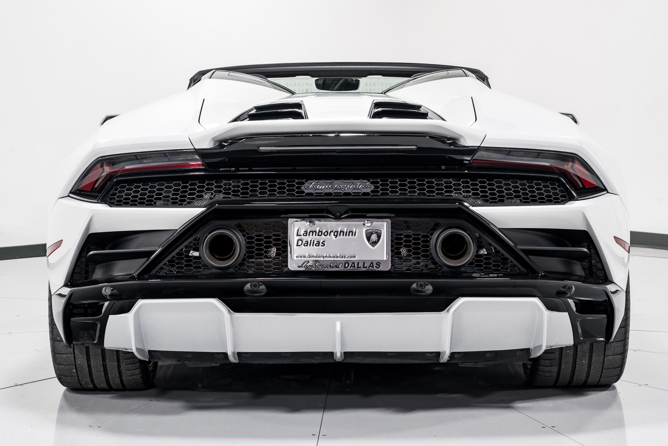 used 2023 Lamborghini Huracan EVO Spyder car, priced at $319,999