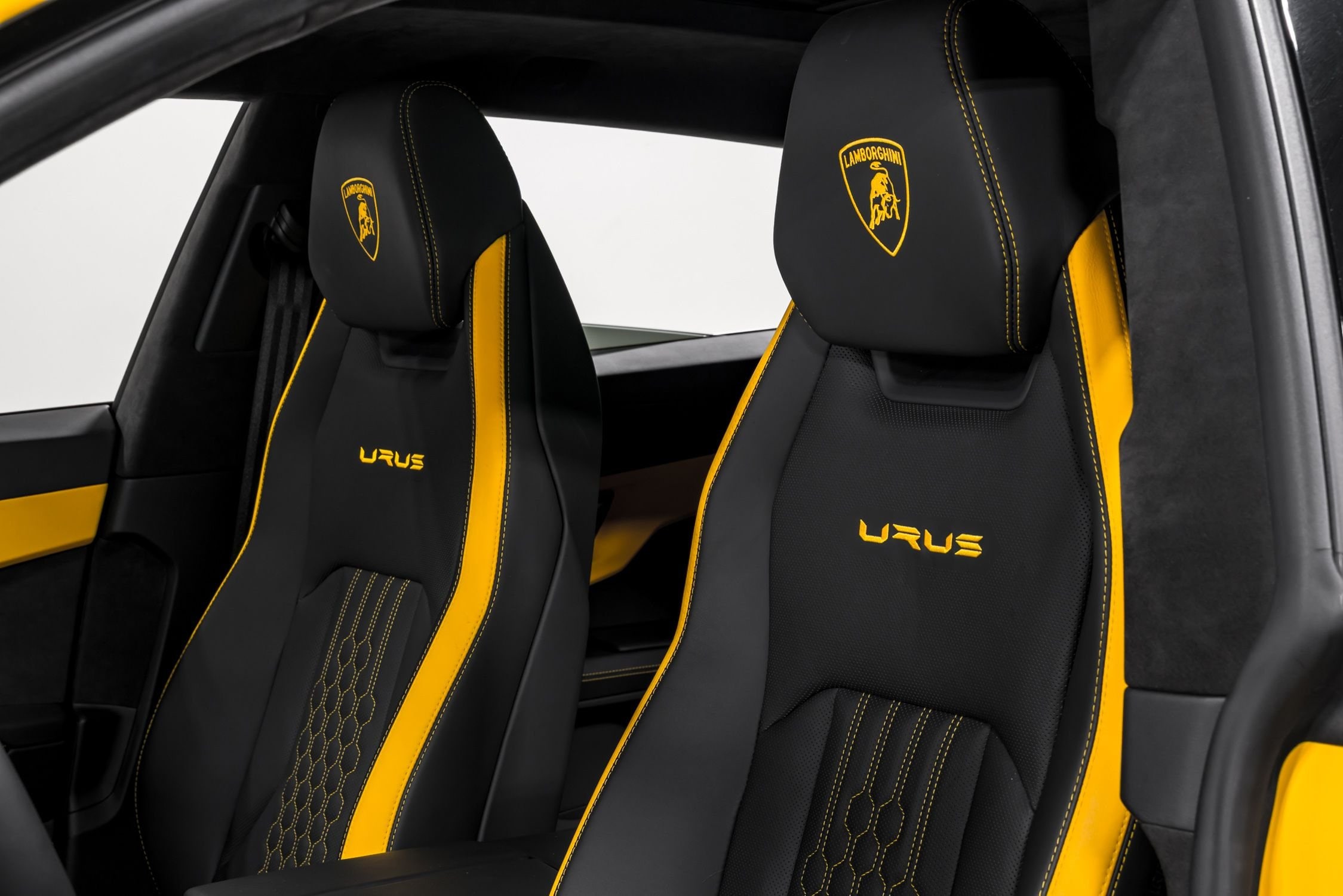 used 2023 Lamborghini Urus S car, priced at $249,999