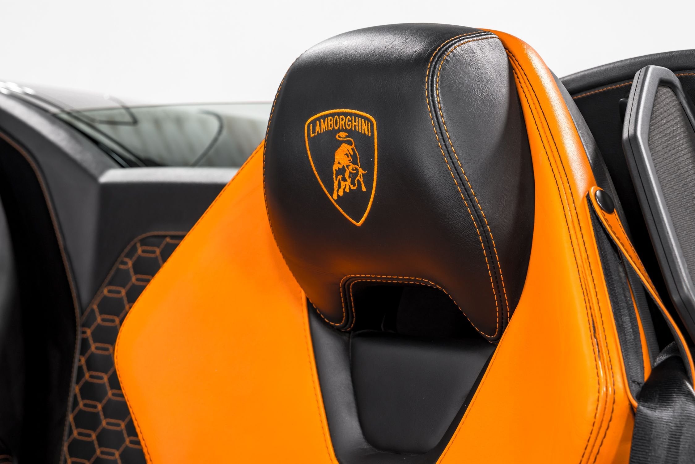 used 2017 Lamborghini Huracan LP580-2 Spyder car, priced at $229,999