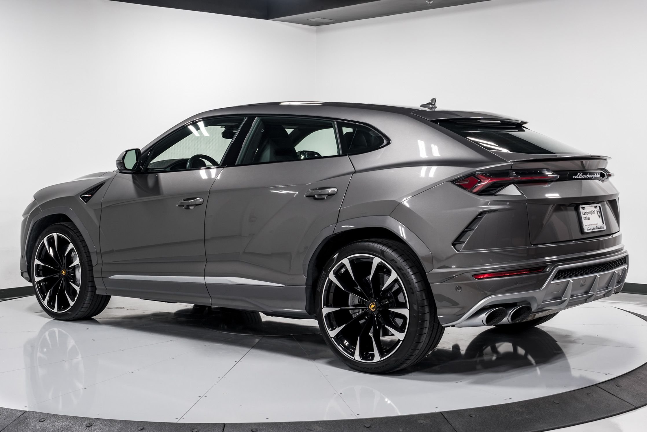 used 2021 Lamborghini Urus car, priced at $209,999