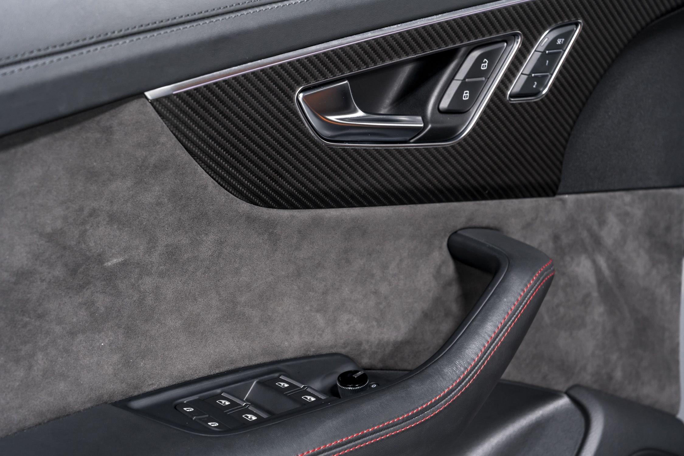 used 2022 Audi RS Q8 car, priced at $95,999