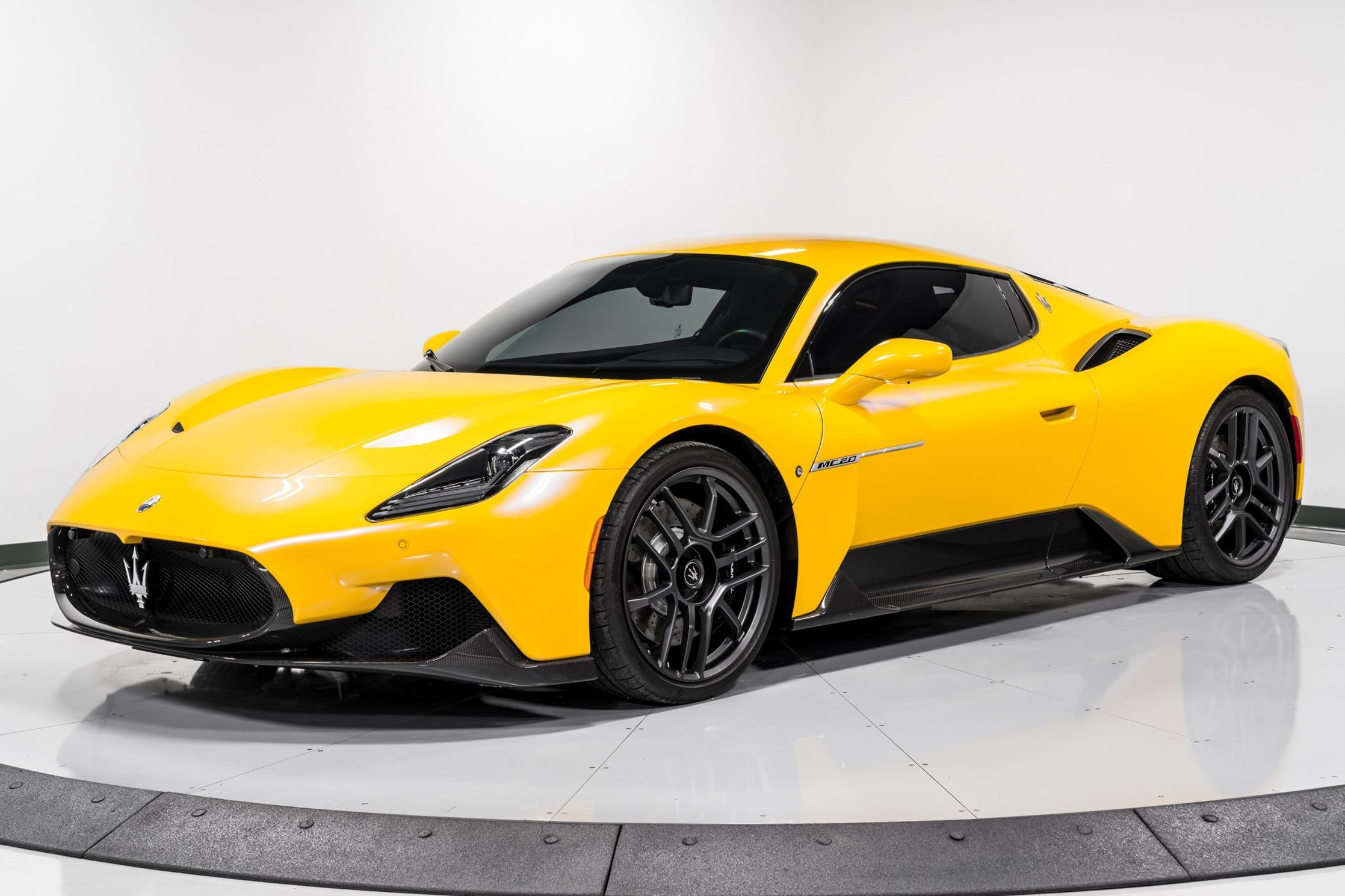 used 2022 Maserati MC20 car, priced at $187,999