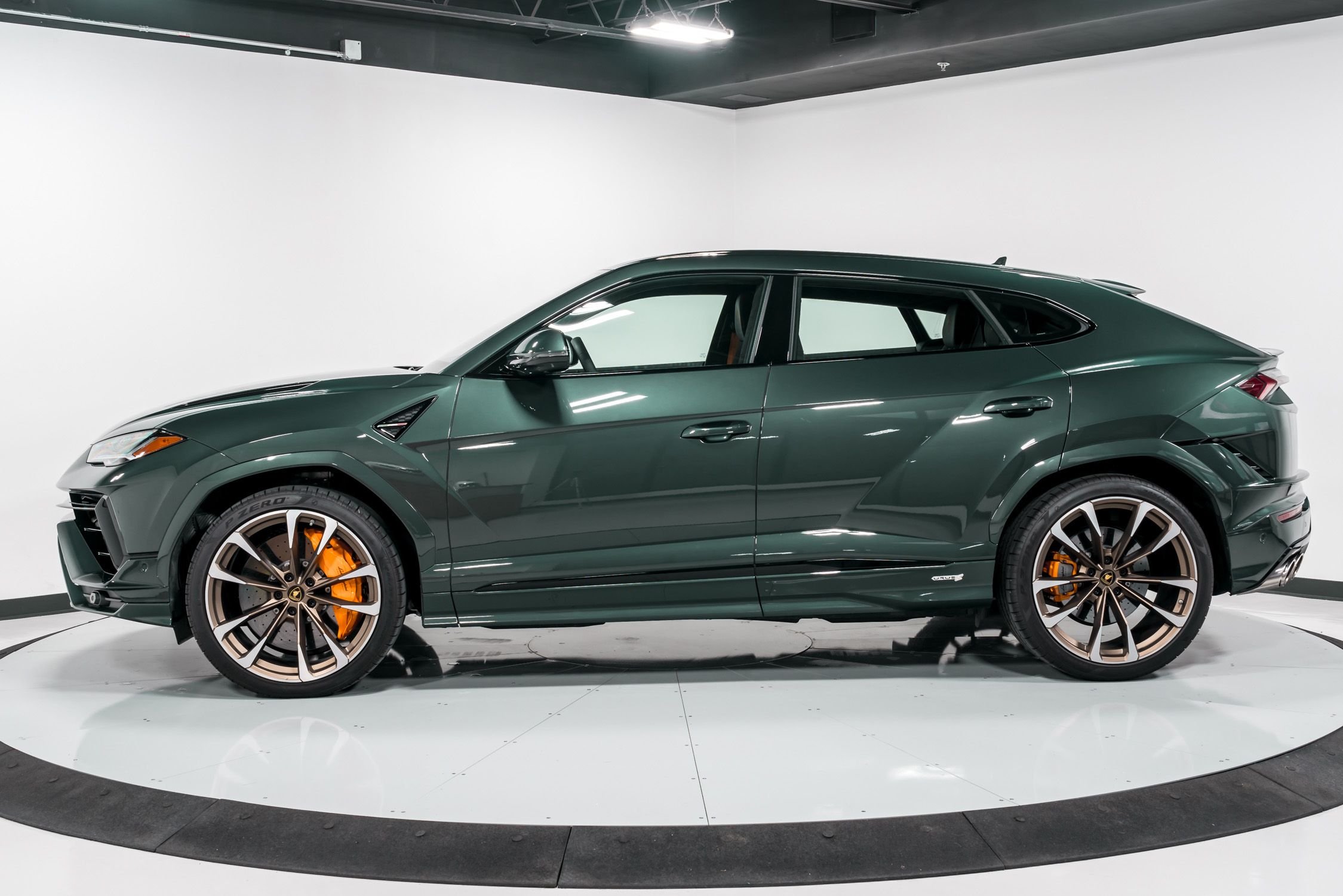 used 2024 Lamborghini Urus S car, priced at $294,999