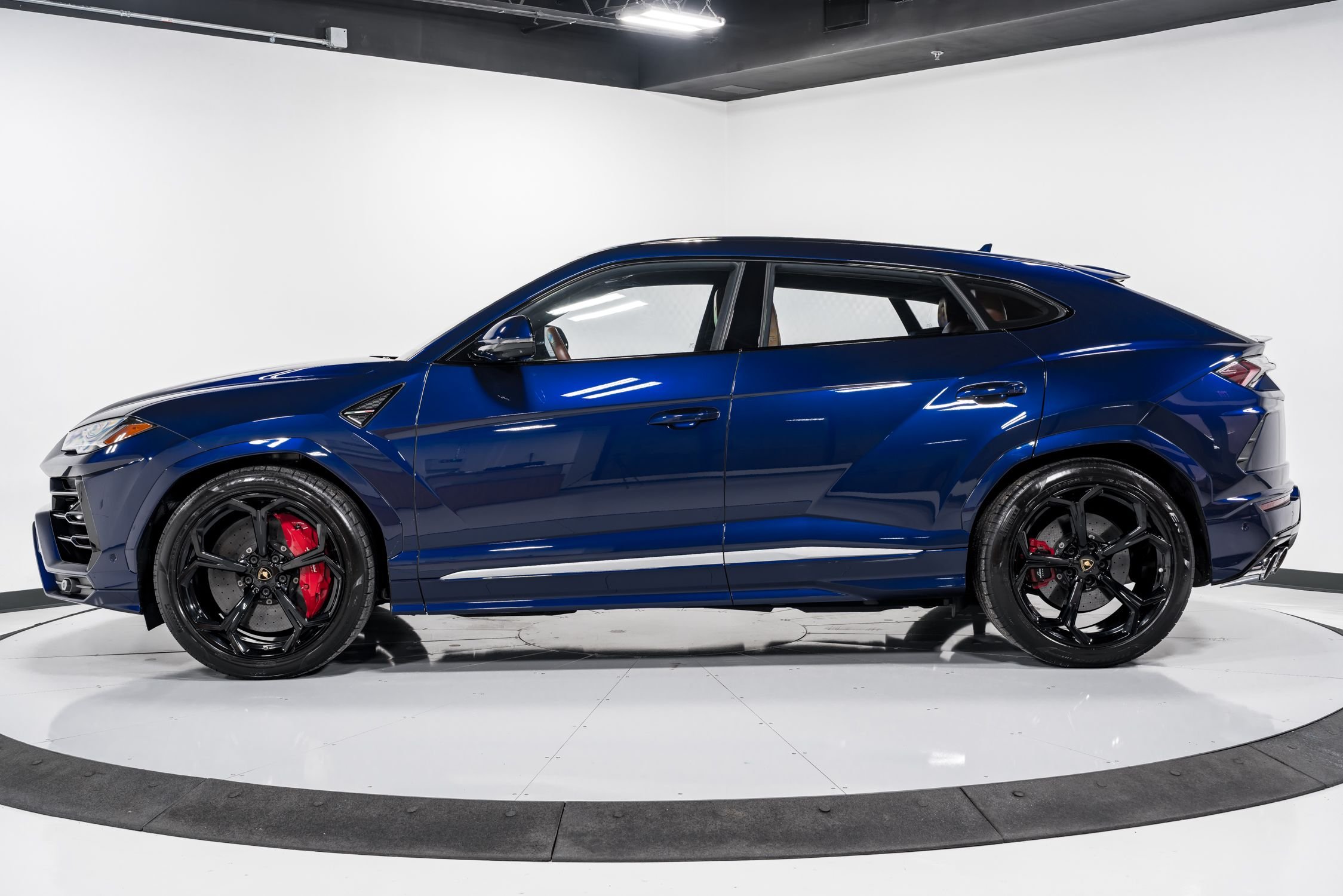 used 2019 Lamborghini Urus car, priced at $199,999