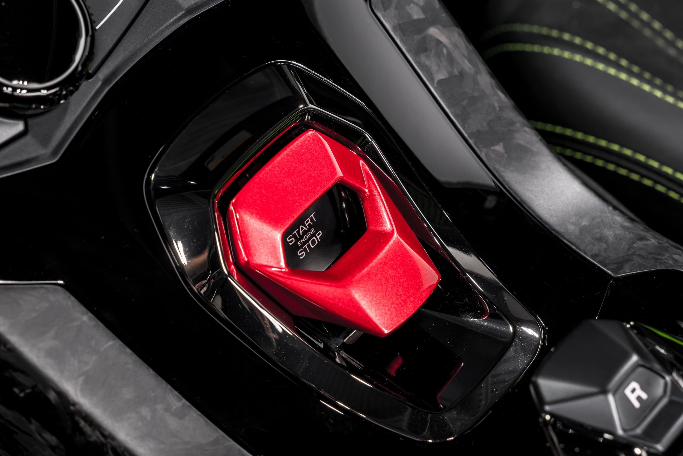 used 2019 Lamborghini Huracan Performante Spyder car, priced at $339,999