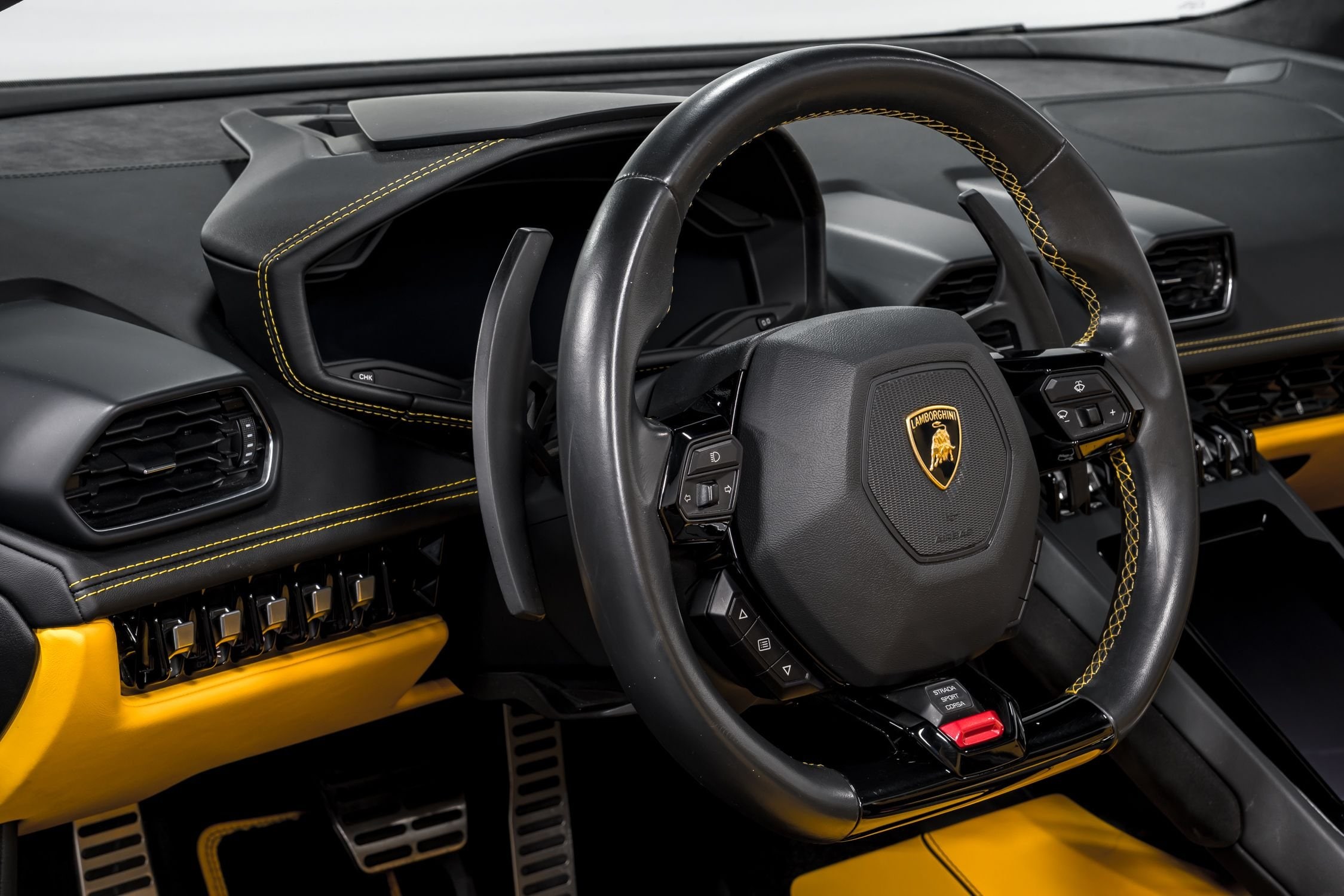 used 2022 Lamborghini Huracan EVO Spyder car, priced at $269,999