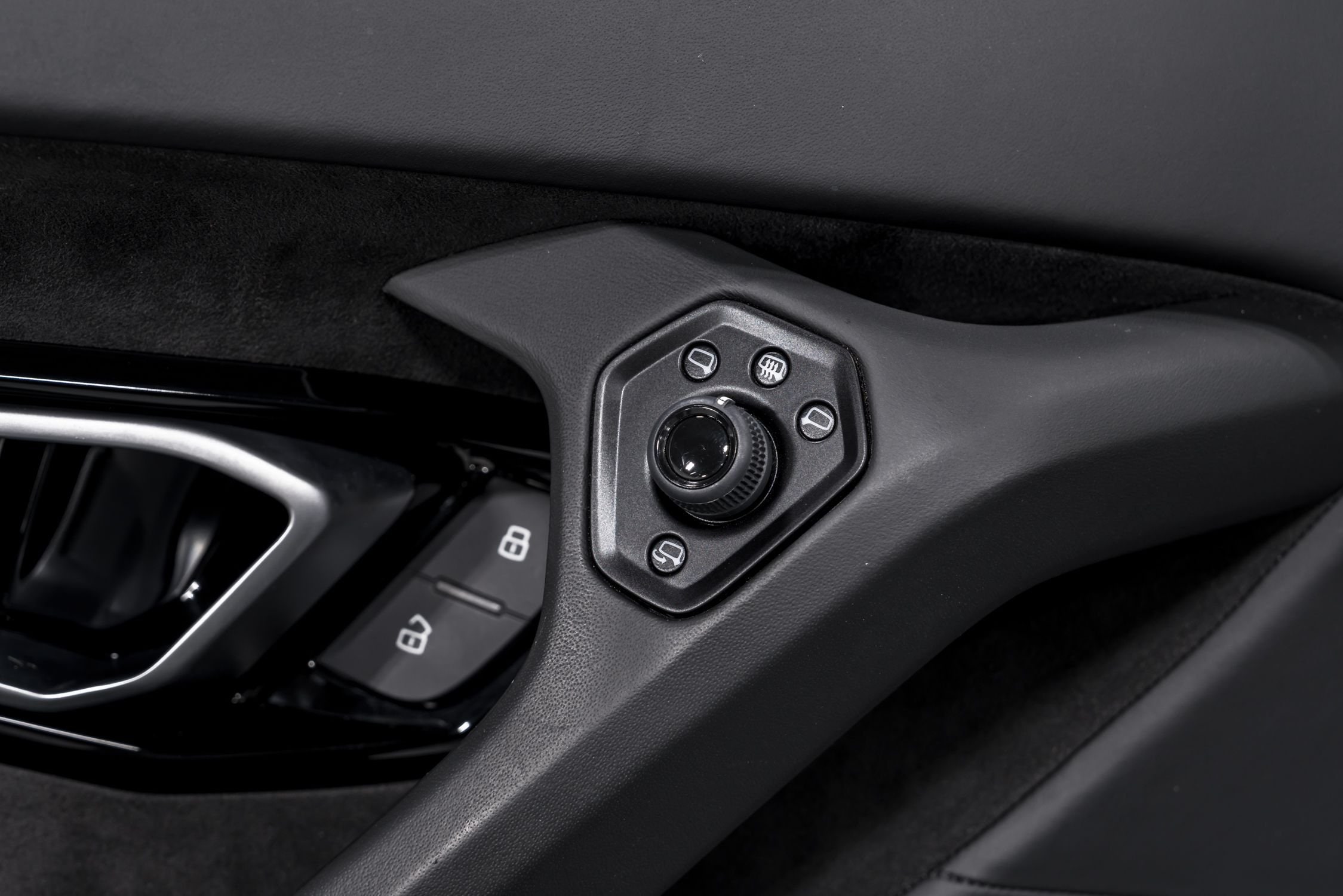 used 2020 Lamborghini Huracan Evo Spyder AWD car, priced at $289,999