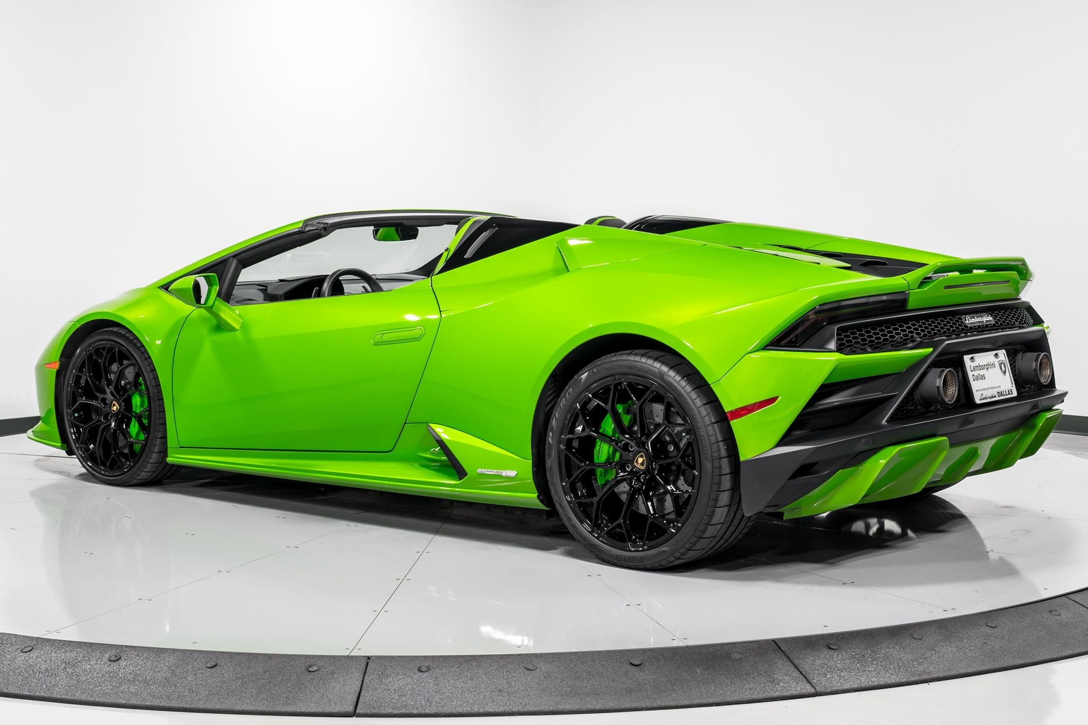 used 2023 Lamborghini Huracan EVO-2 Spyder car, priced at $324,999