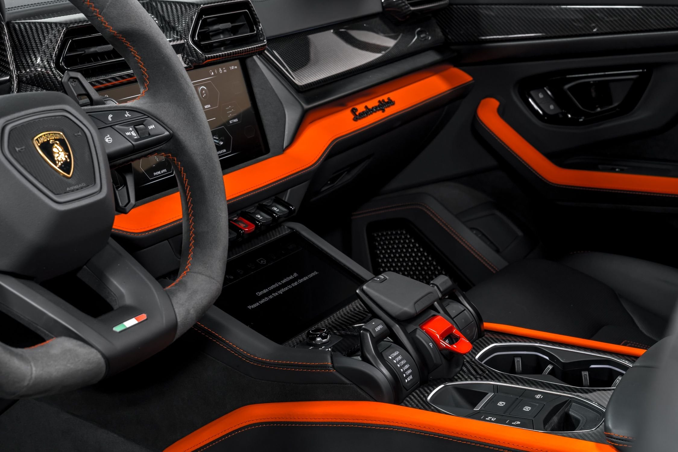 used 2025 Lamborghini Urus SE car, priced at $339,999