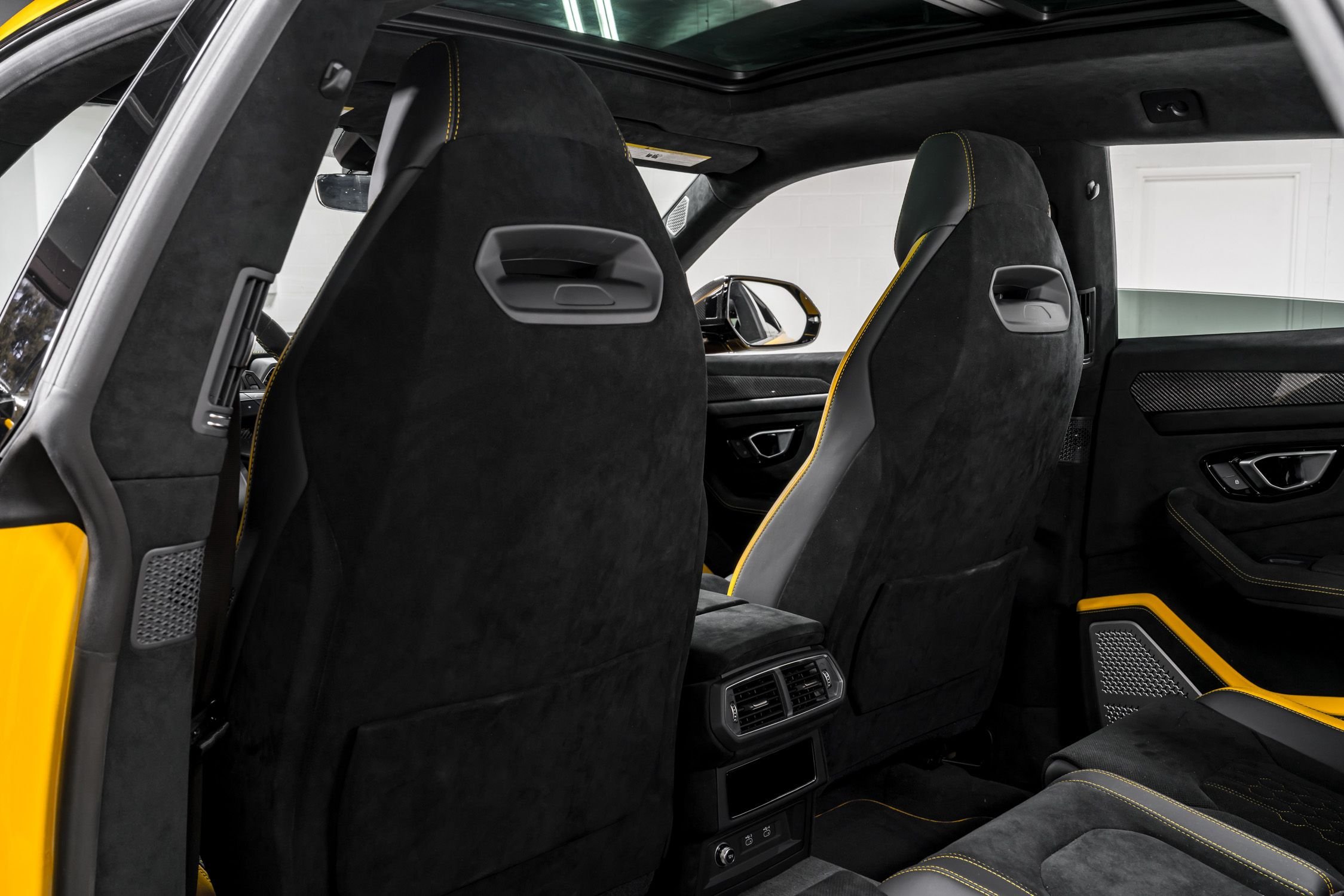 used 2023 Lamborghini Urus Performante car, priced at $279,999