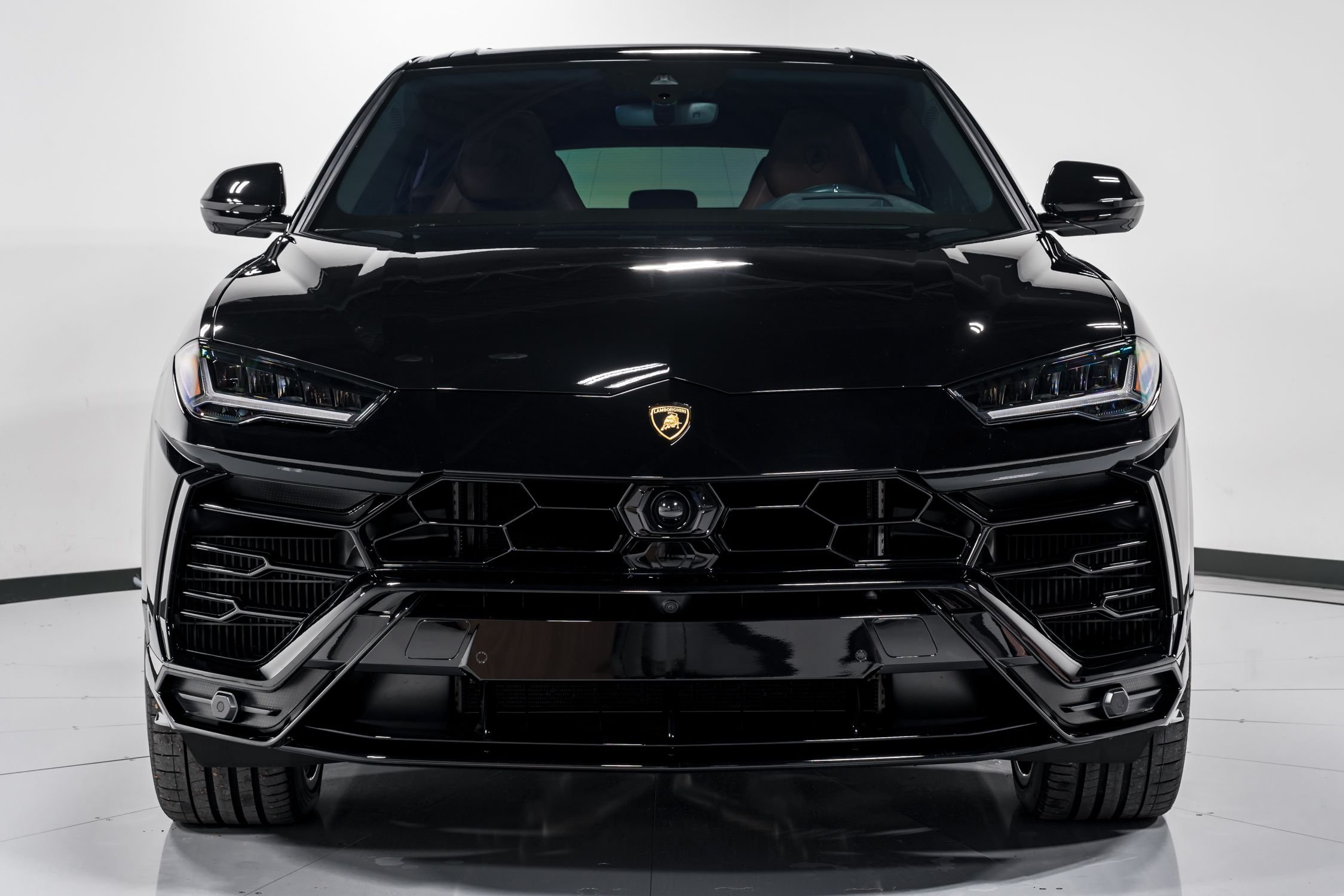 used 2022 Lamborghini Urus car, priced at $229,999