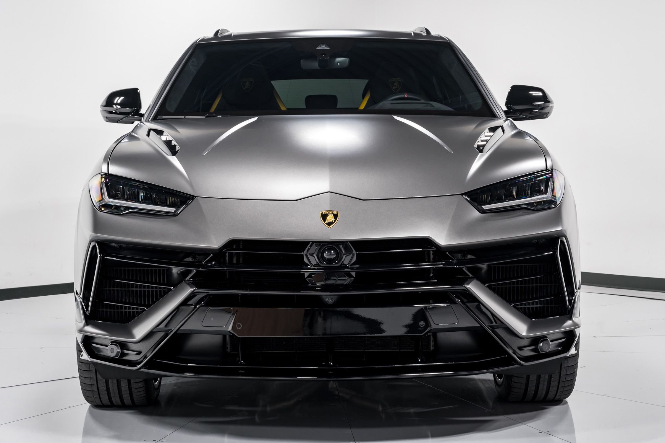 used 2023 Lamborghini Urus S car, priced at $264,999