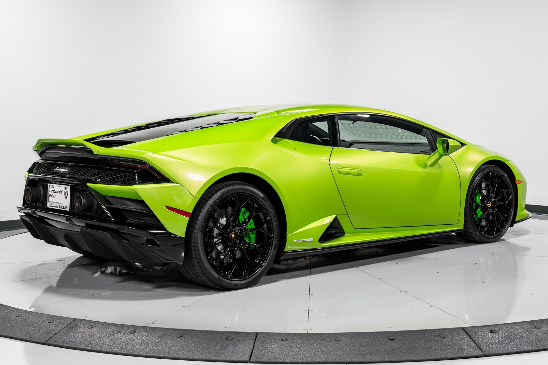 used 2022 Lamborghini Huracan EVO Coupe RWD car, priced at $274,999