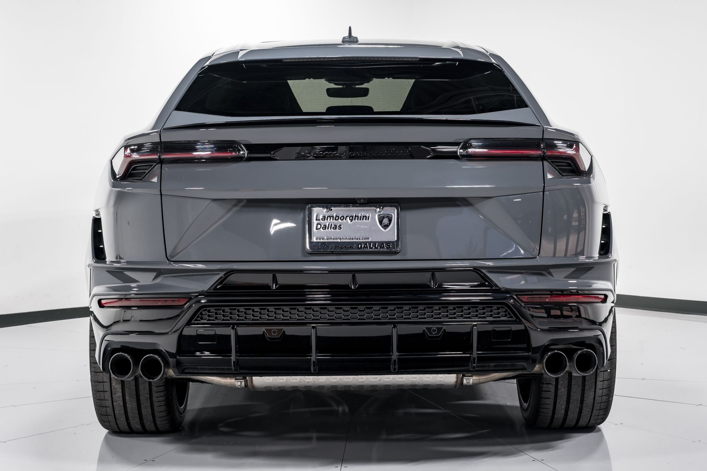 used 2024 Lamborghini Urus S car, priced at $274,999