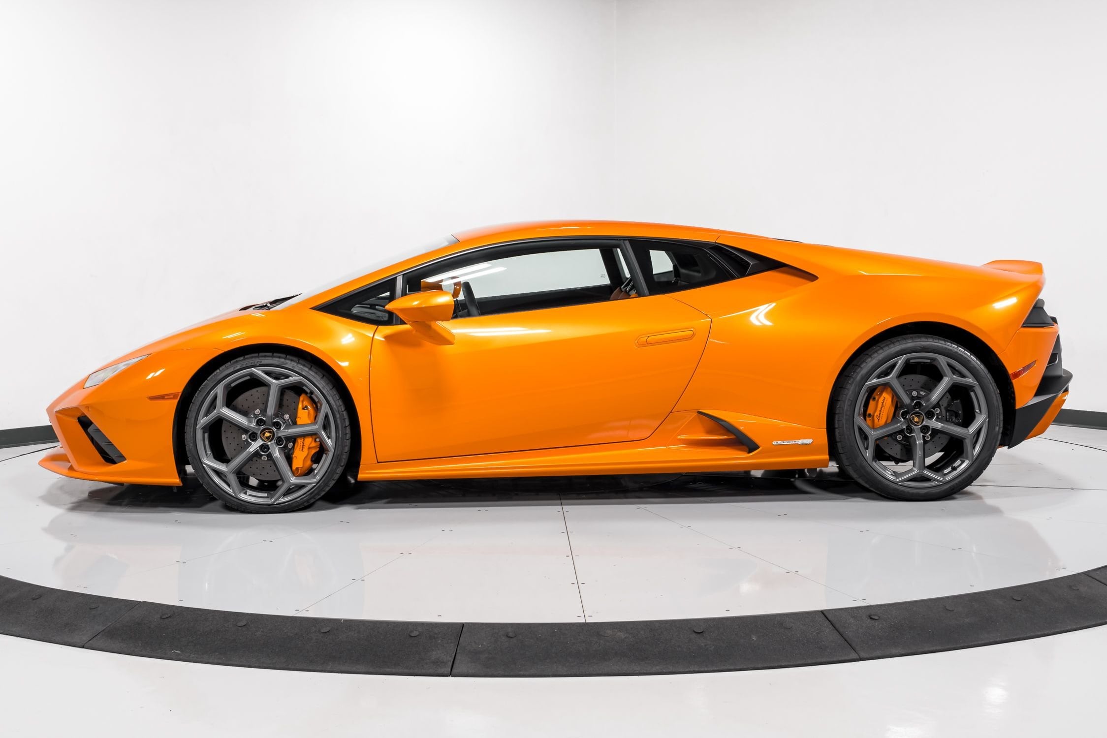 used 2023 Lamborghini Huracan EVO Coupe RWD car, priced at $284,999