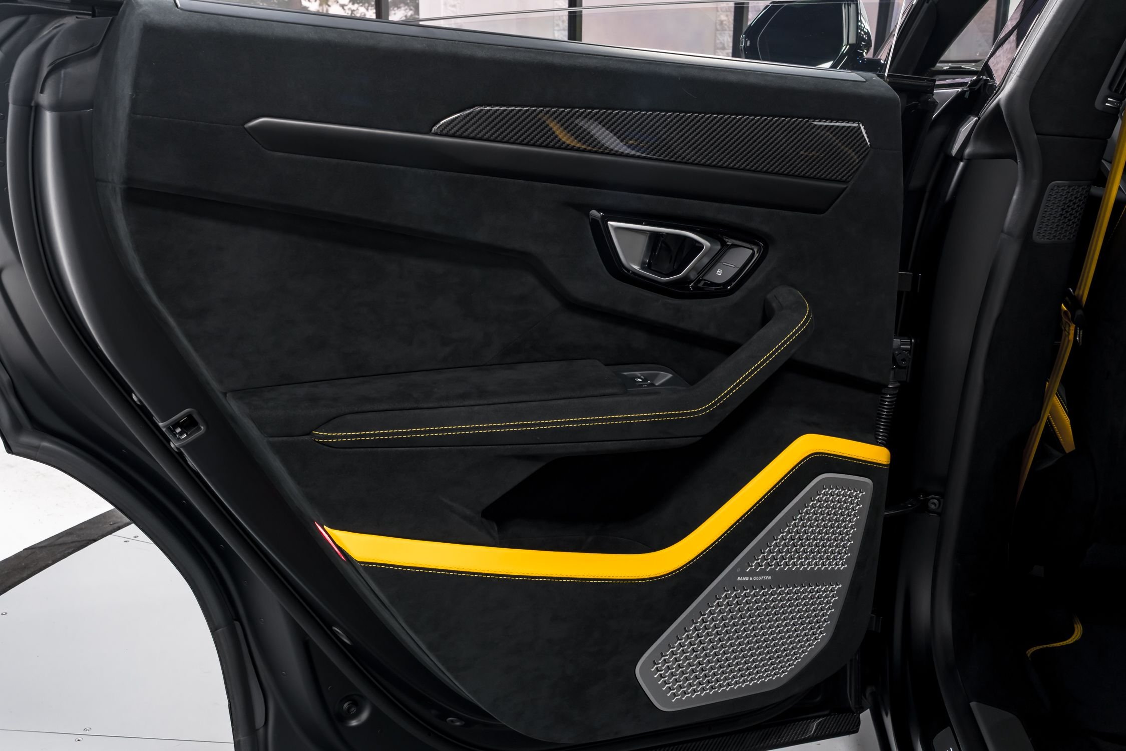 used 2024 Lamborghini Urus Performante car, priced at $319,999