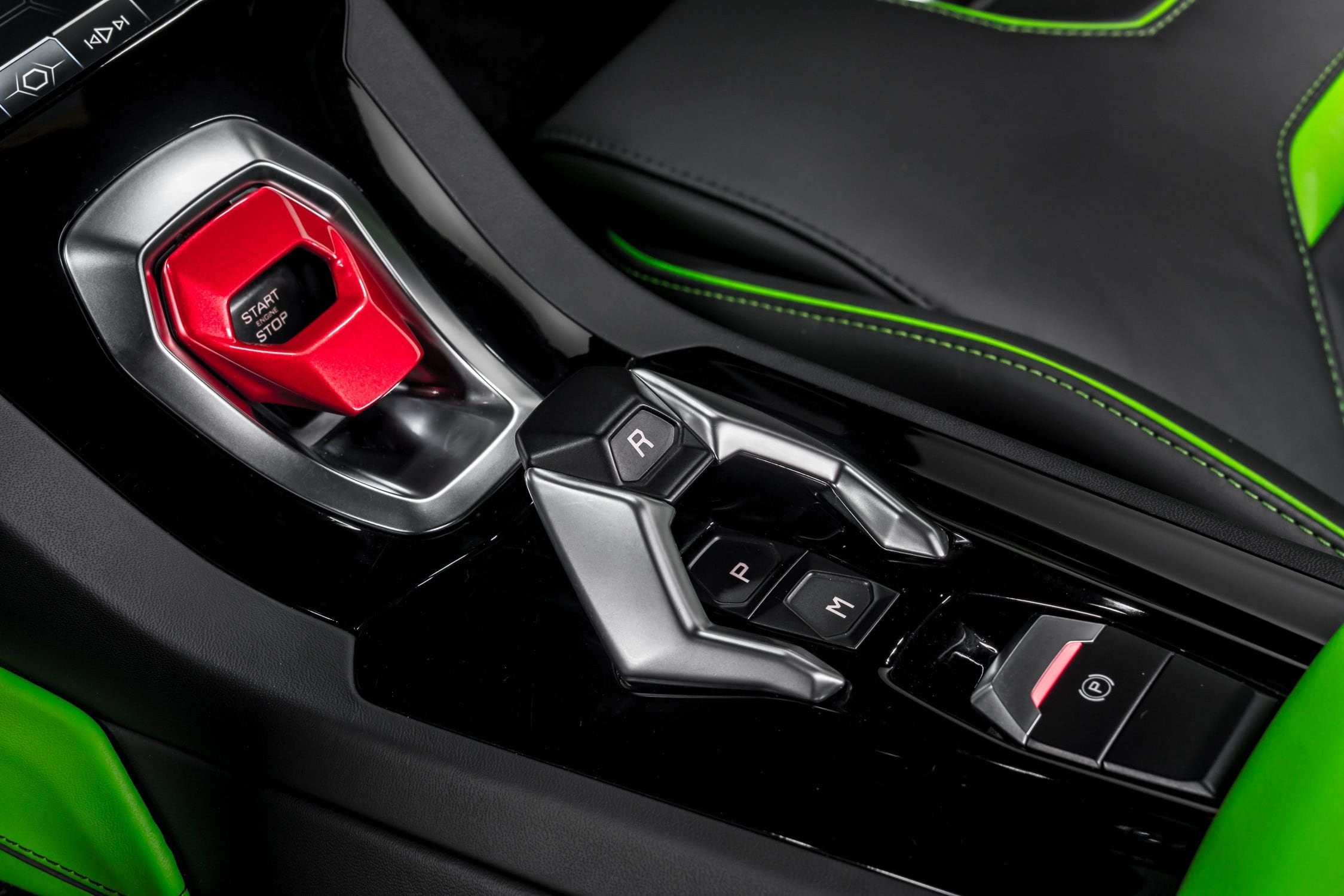 used 2022 Lamborghini Huracan EVO Coupe RWD car, priced at $274,999