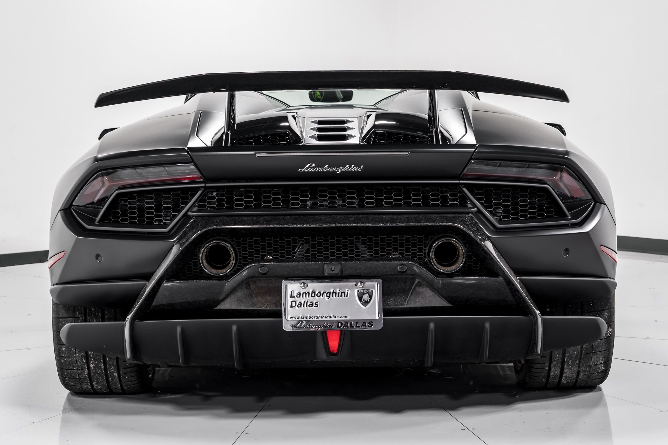 used 2019 Lamborghini Huracan Performante Spyder car, priced at $339,999