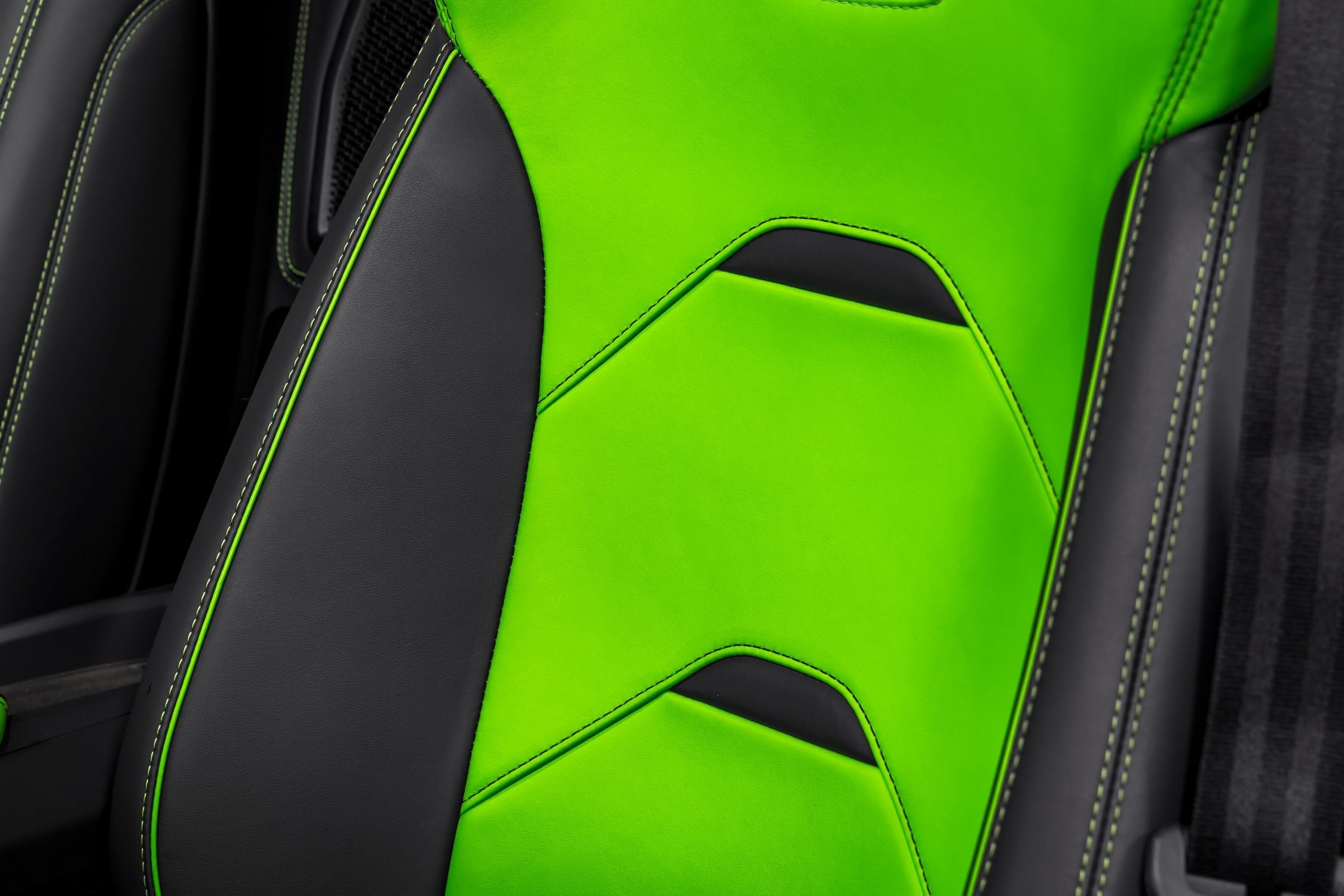 used 2023 Lamborghini Huracan EVO-2 Spyder car, priced at $324,999